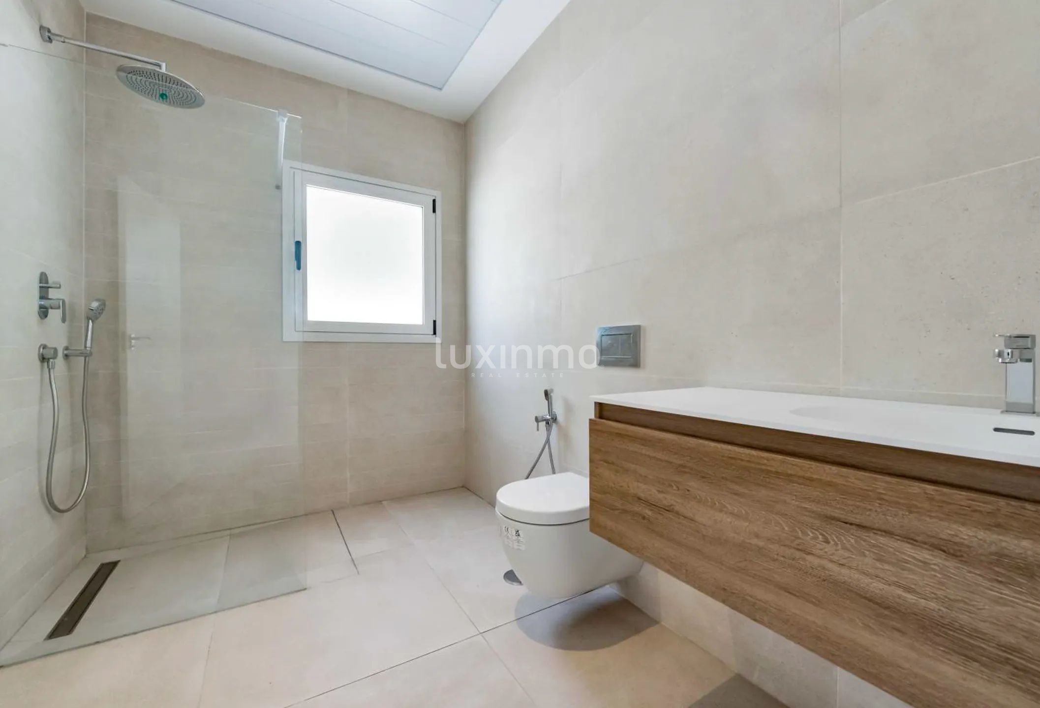 Newly built detached villa in Sierra Cortina — photo 22