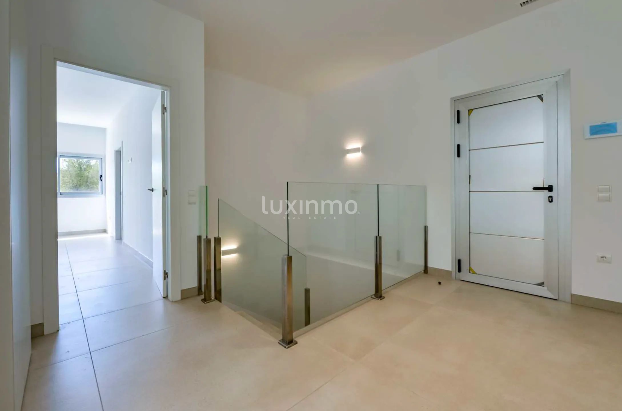 Newly built detached villa in Sierra Cortina — photo 16