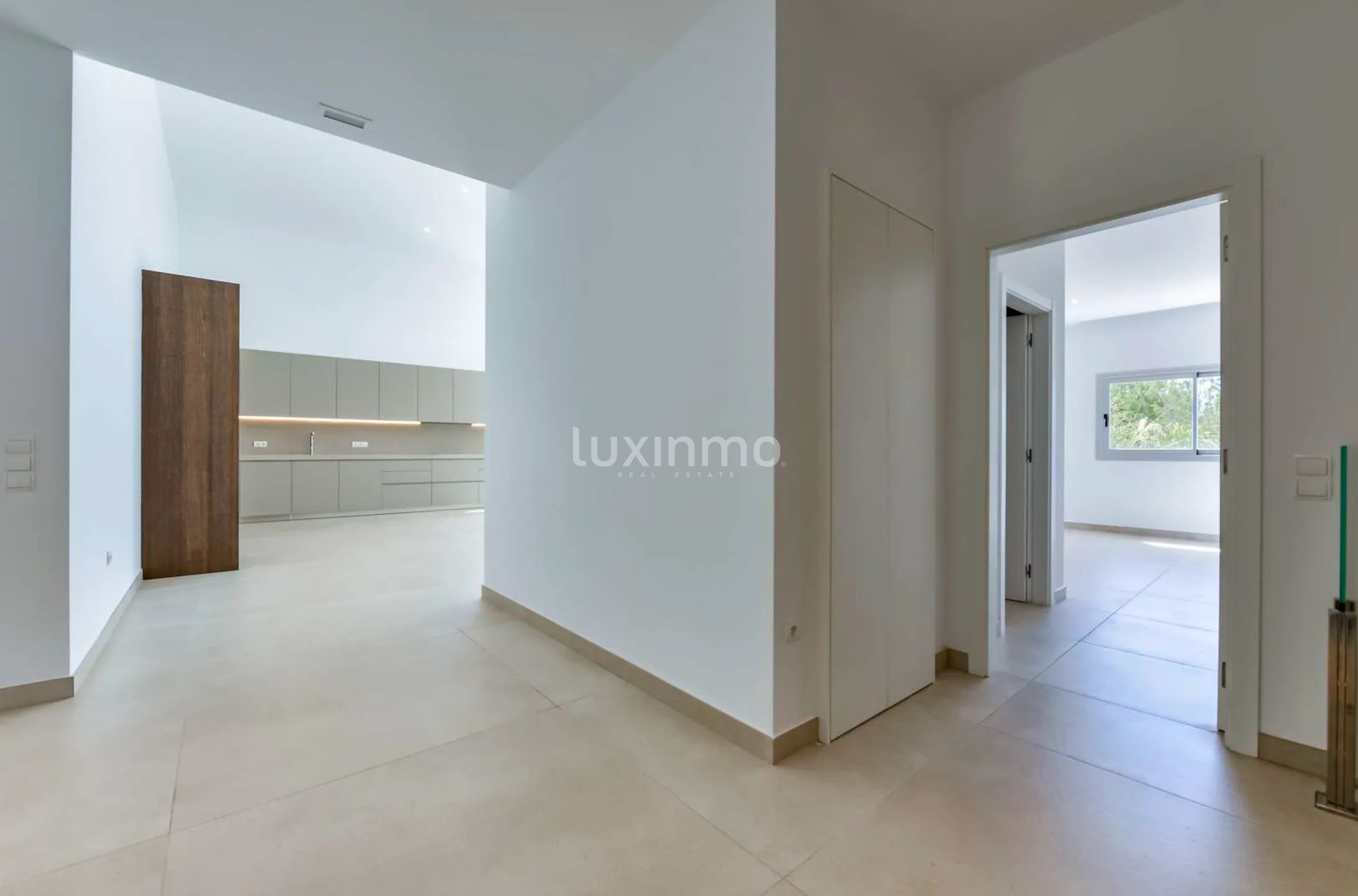 Newly built detached villa in Sierra Cortina — photo 19