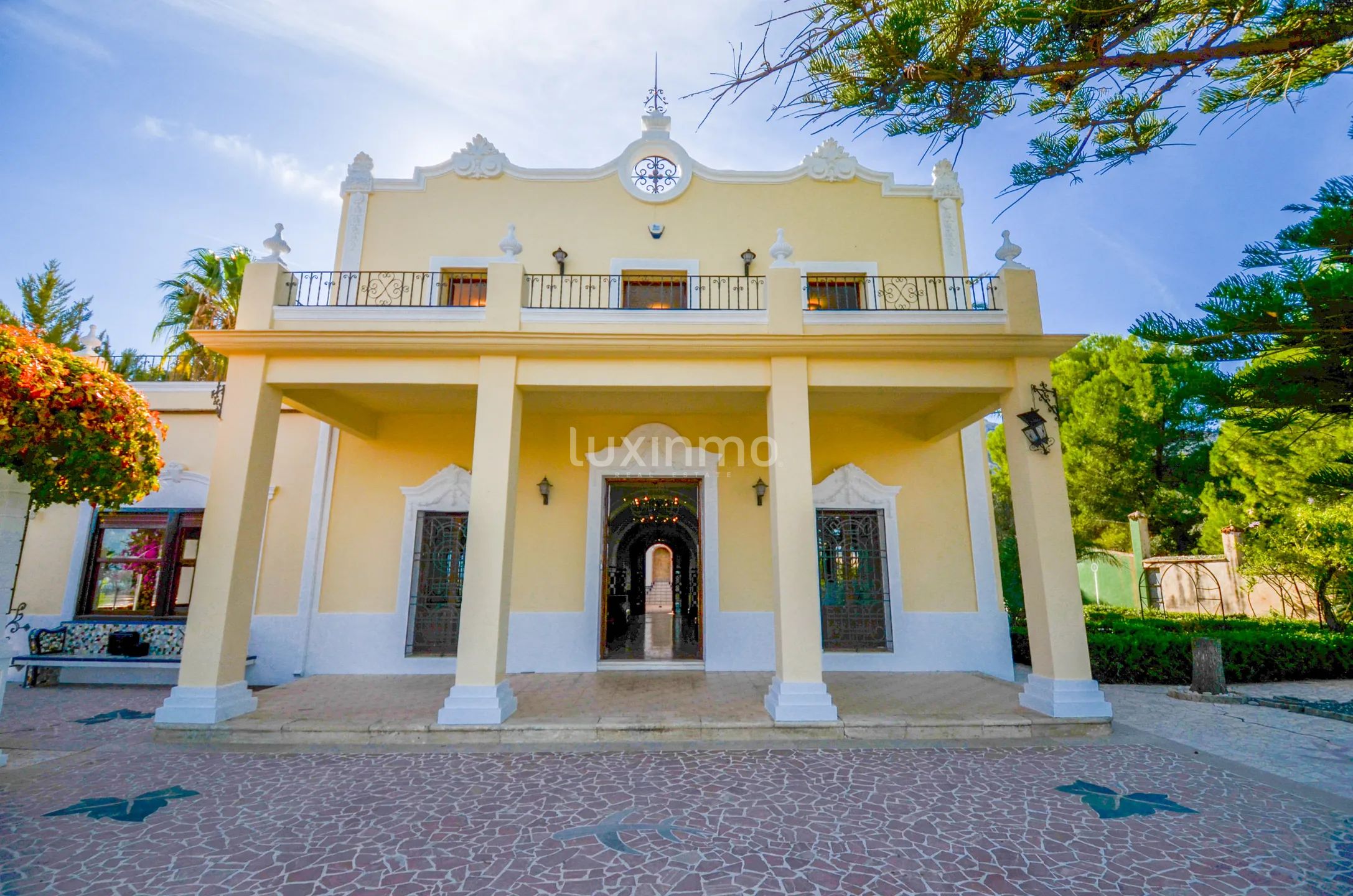 Urocza kolonialna finca na sprzedaż w Pego — photo 14