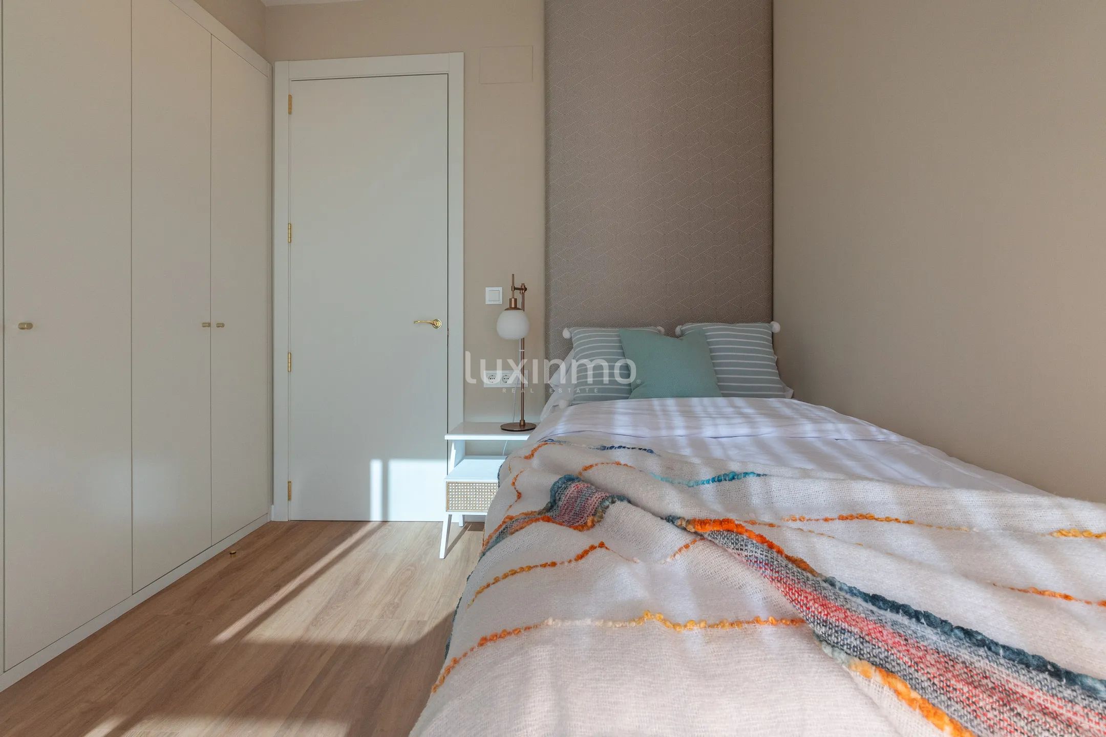 3 Bed Apartment in West Beach — photo 19