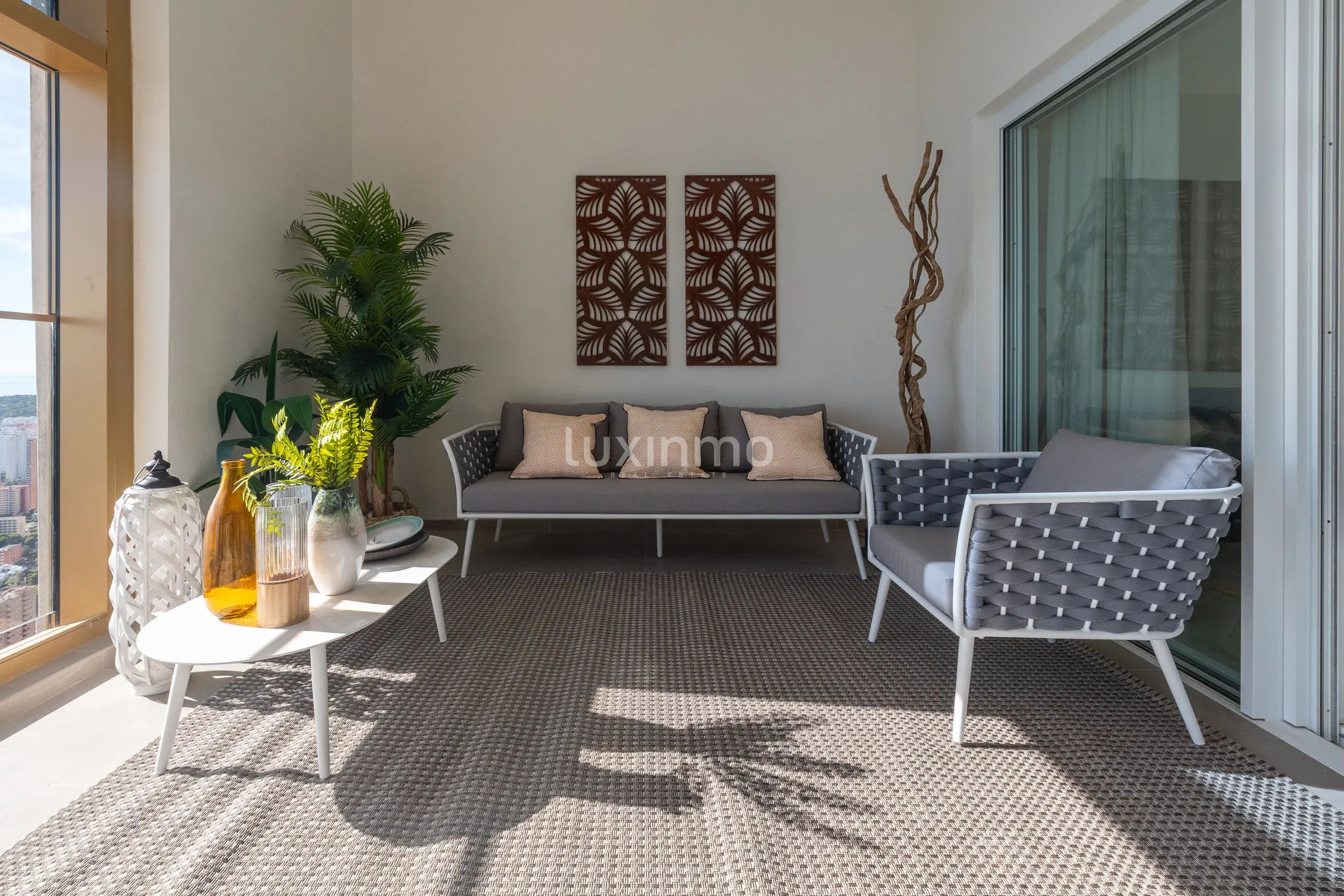 3 Bed Apartment in West Beach — photo 12