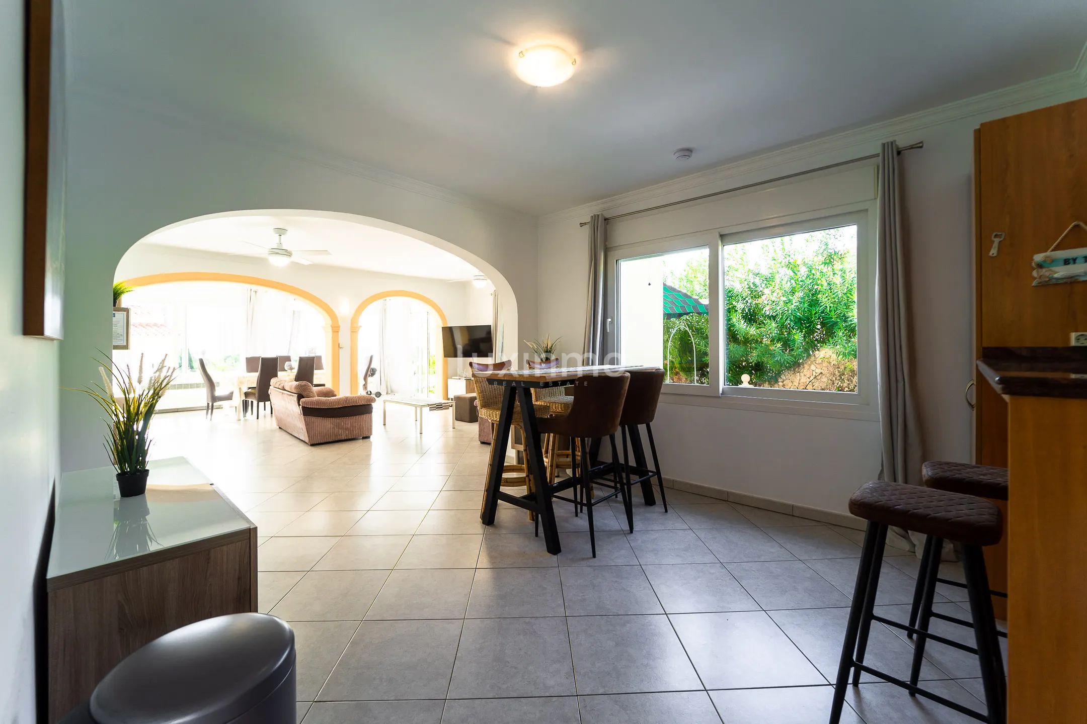 Charming detached house with sea views in Calpe — photo 11