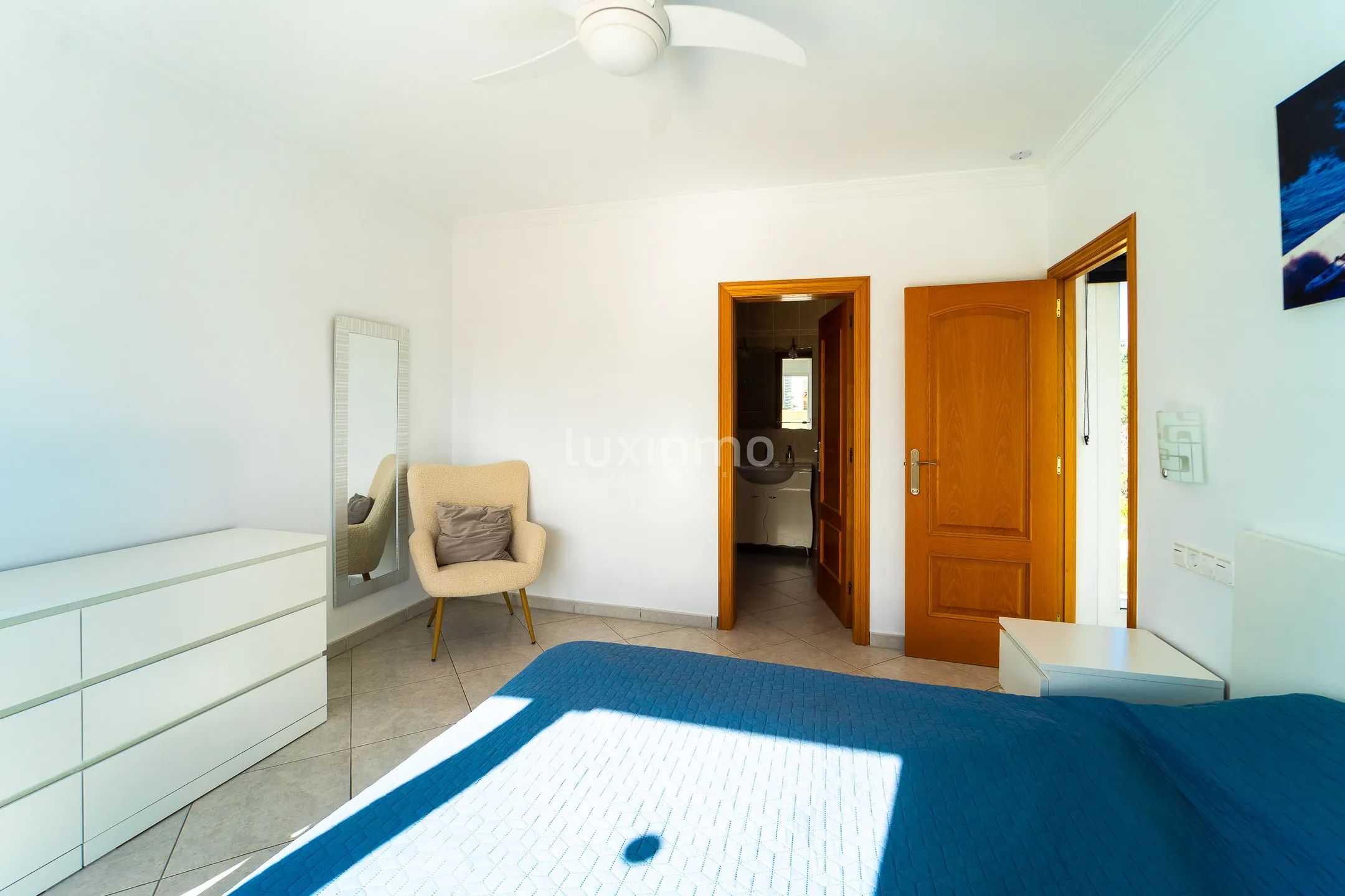 Charming detached house with sea views in Calpe — photo 36