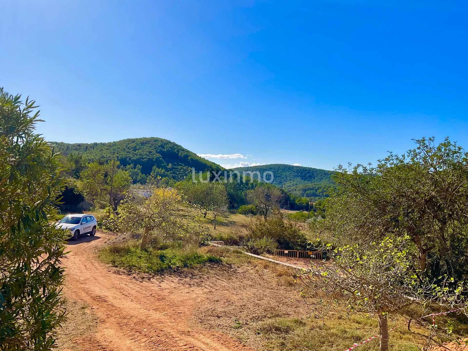 Villa de luxe en construction à Sant Josep de sa Talaia - Construite avec une licence accordée sous la réglementation précédente — photo 6