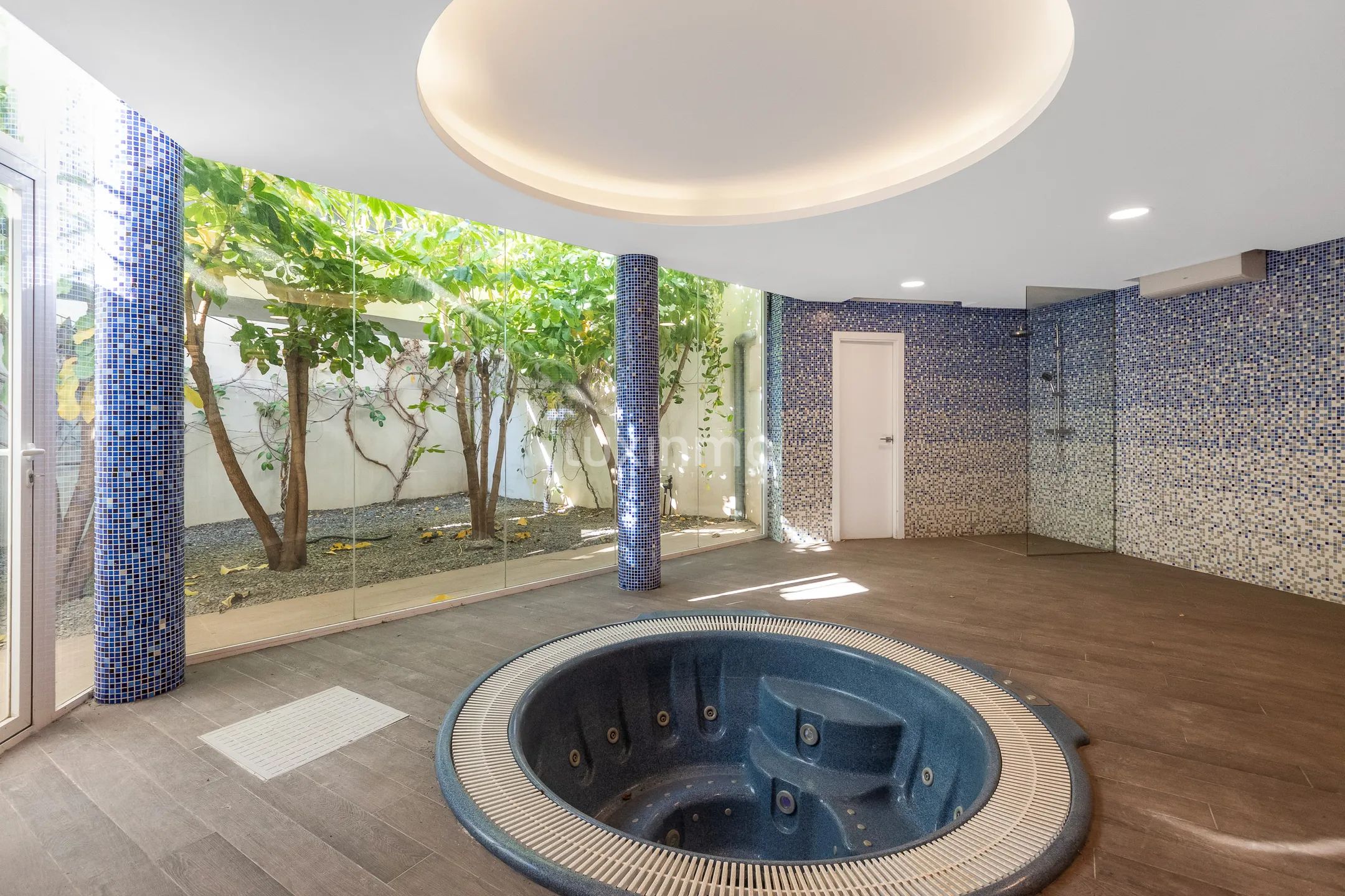 Impressive luxury villa for sale in Alfaz del Pi — photo 31