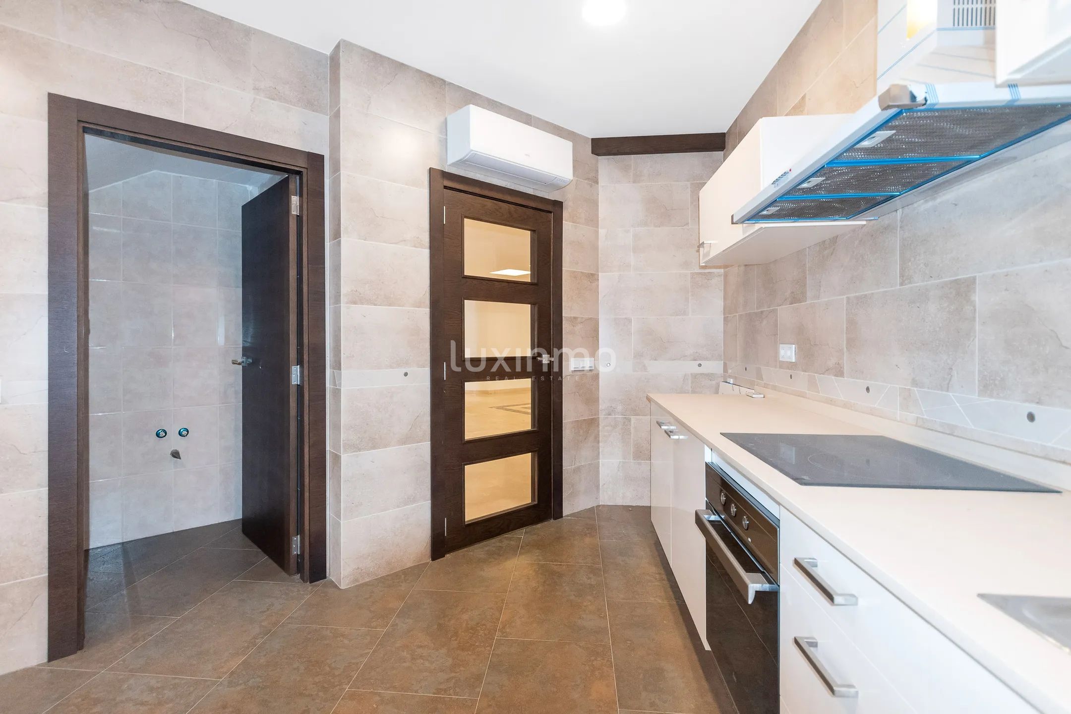 Impressive luxury villa for sale in Alfaz del Pi — photo 24