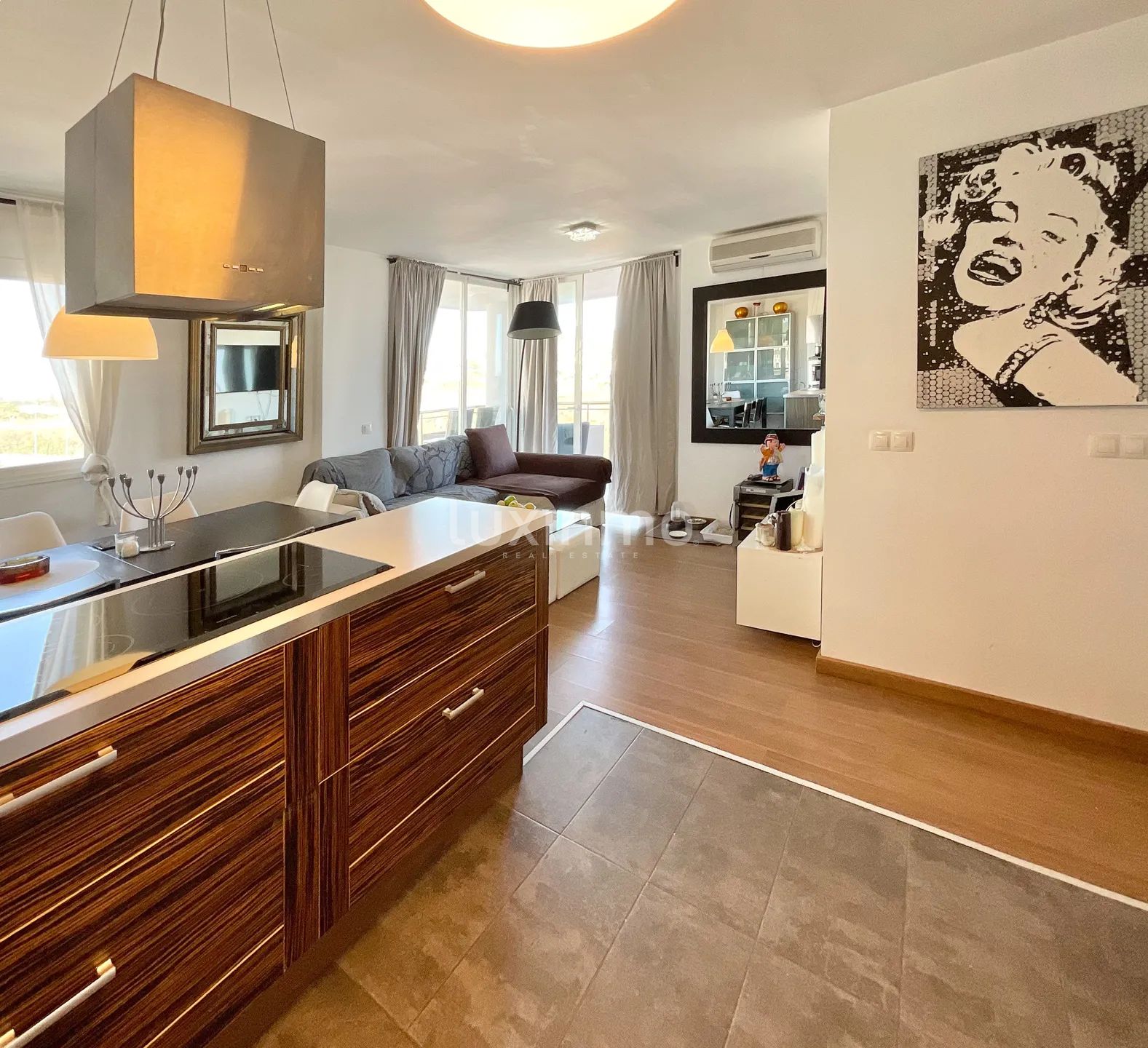 Modern appartement met uitzicht op zee in Marina Botafoch, Ibiza — photo 5