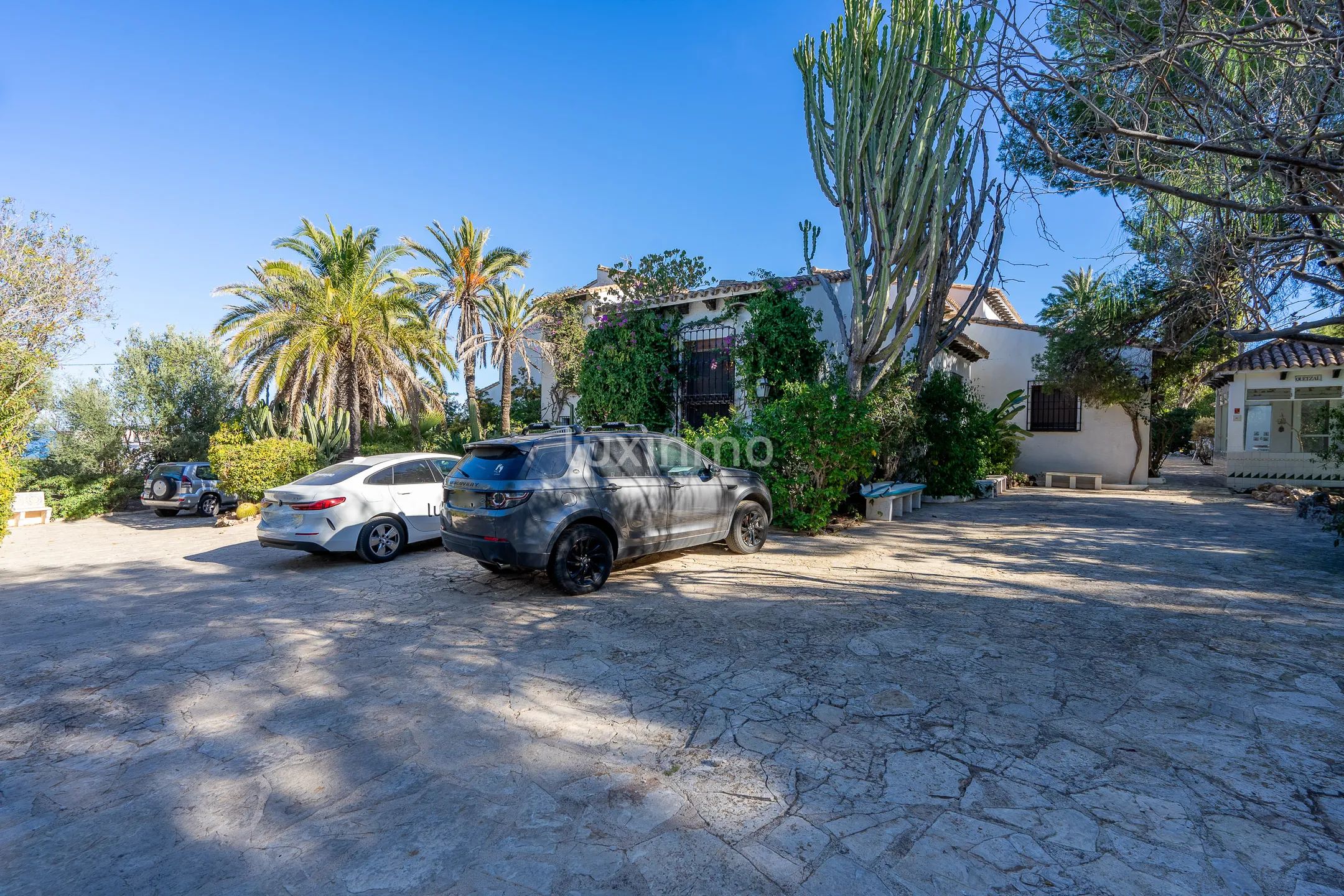 Stunning villa with sea views in Las Rotas, Denia — photo 33