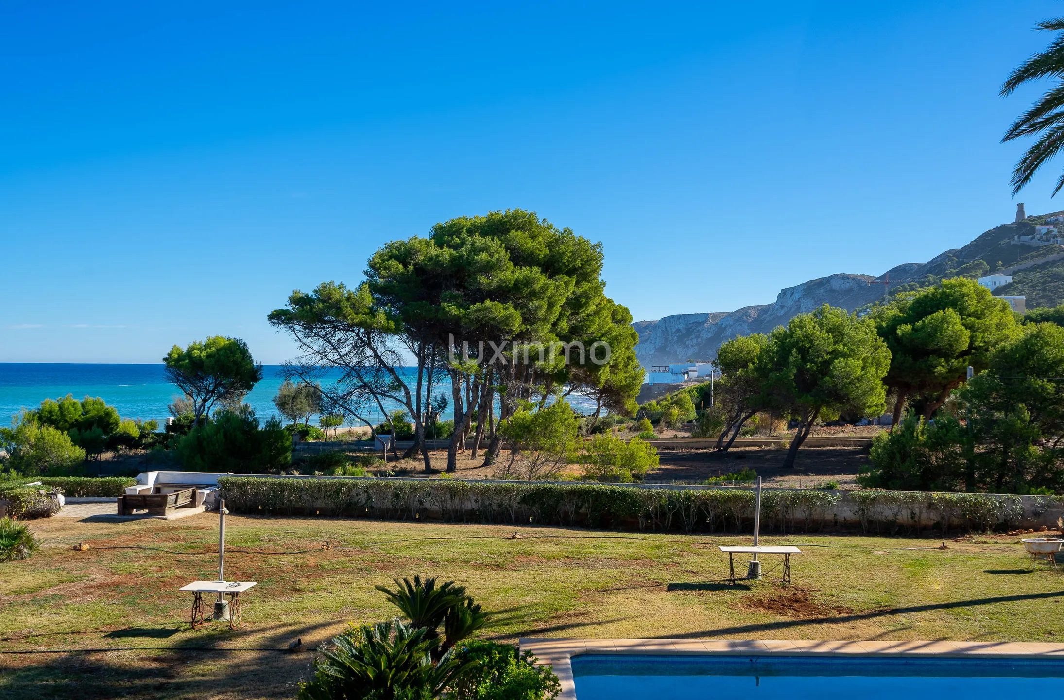 Stunning villa with sea views in Las Rotas, Denia — photo 31