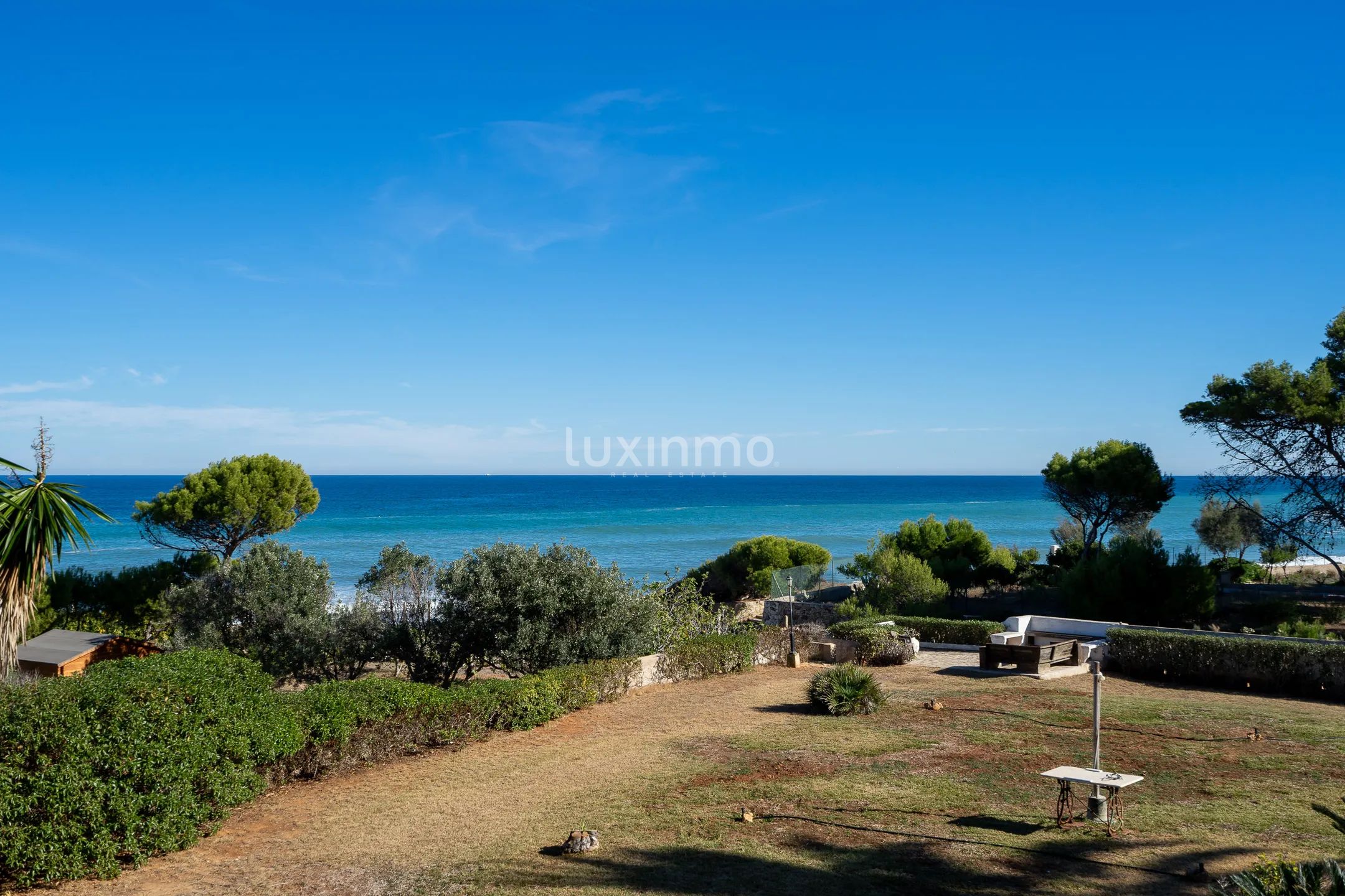 Stunning villa with sea views in Las Rotas, Denia — photo 30