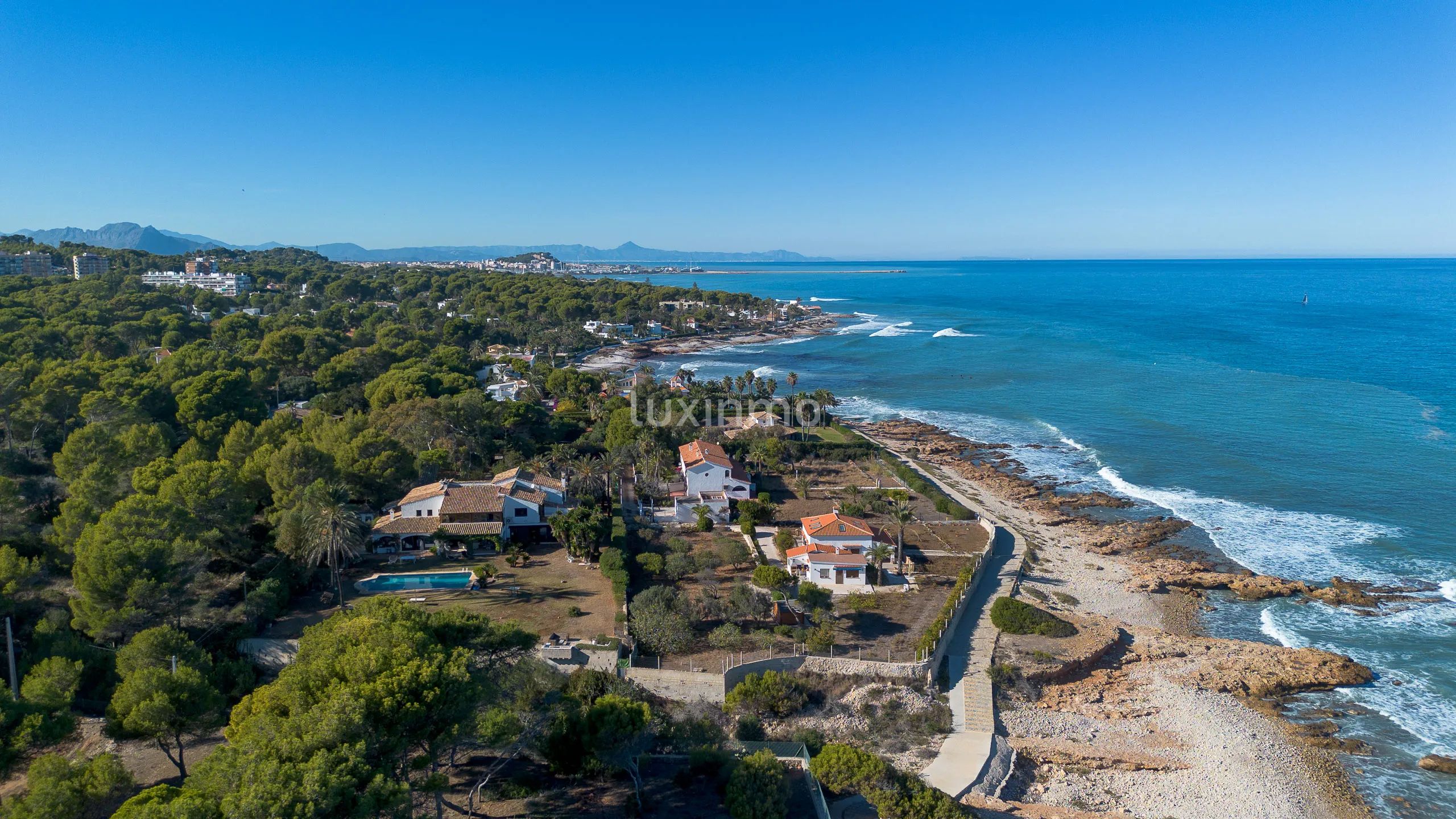Stunning villa with sea views in Las Rotas, Denia — photo 1