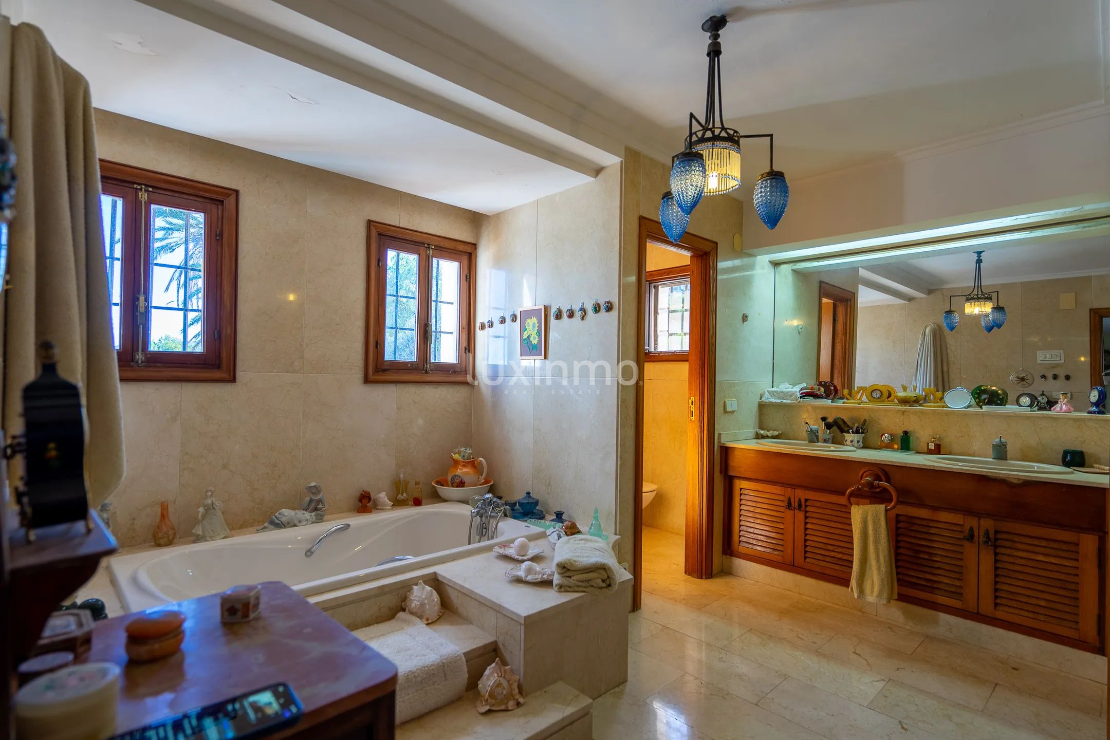 Stunning villa with sea views in Las Rotas, Denia — photo 27