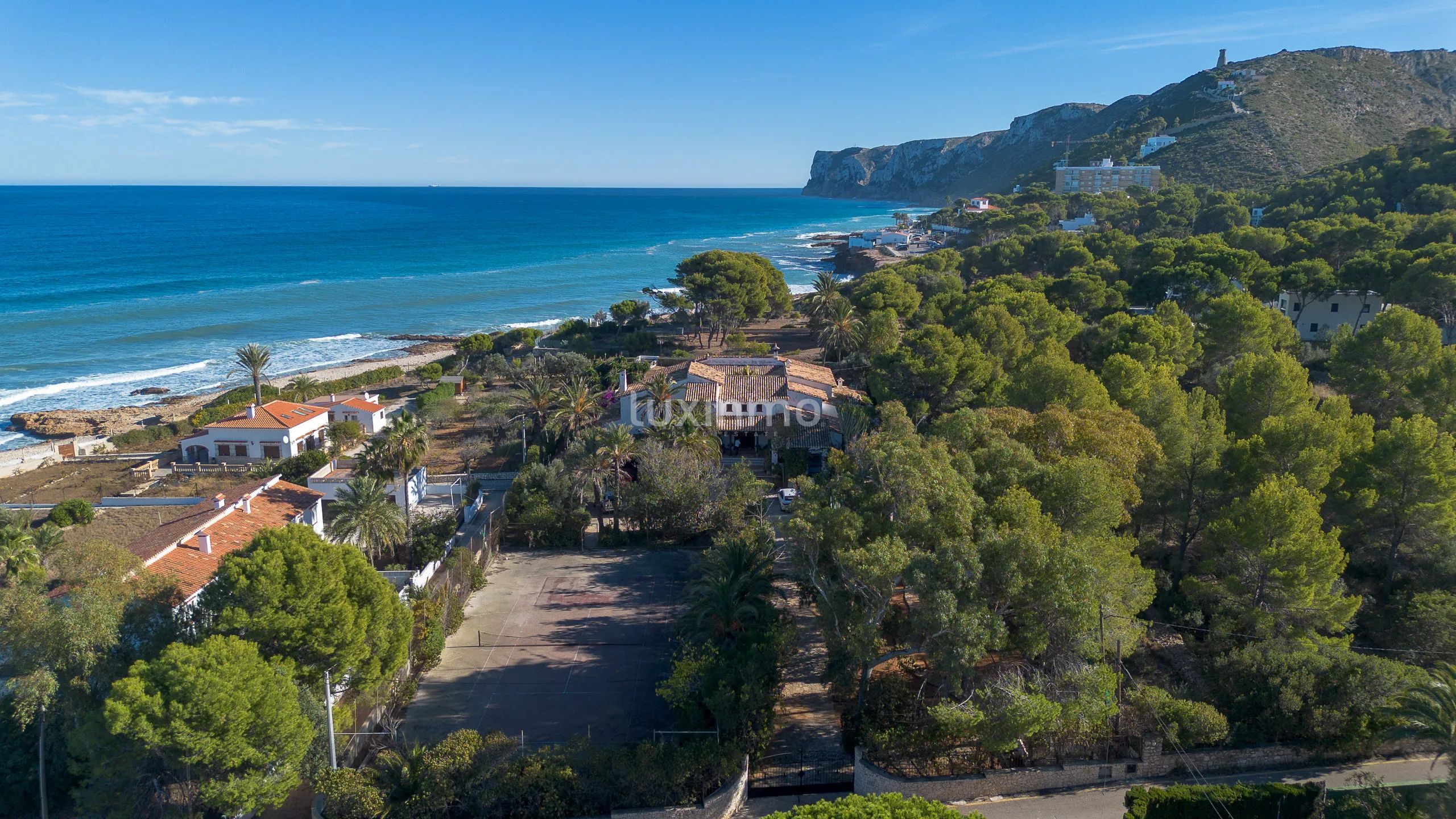 Stunning villa with sea views in Las Rotas, Denia — photo 7