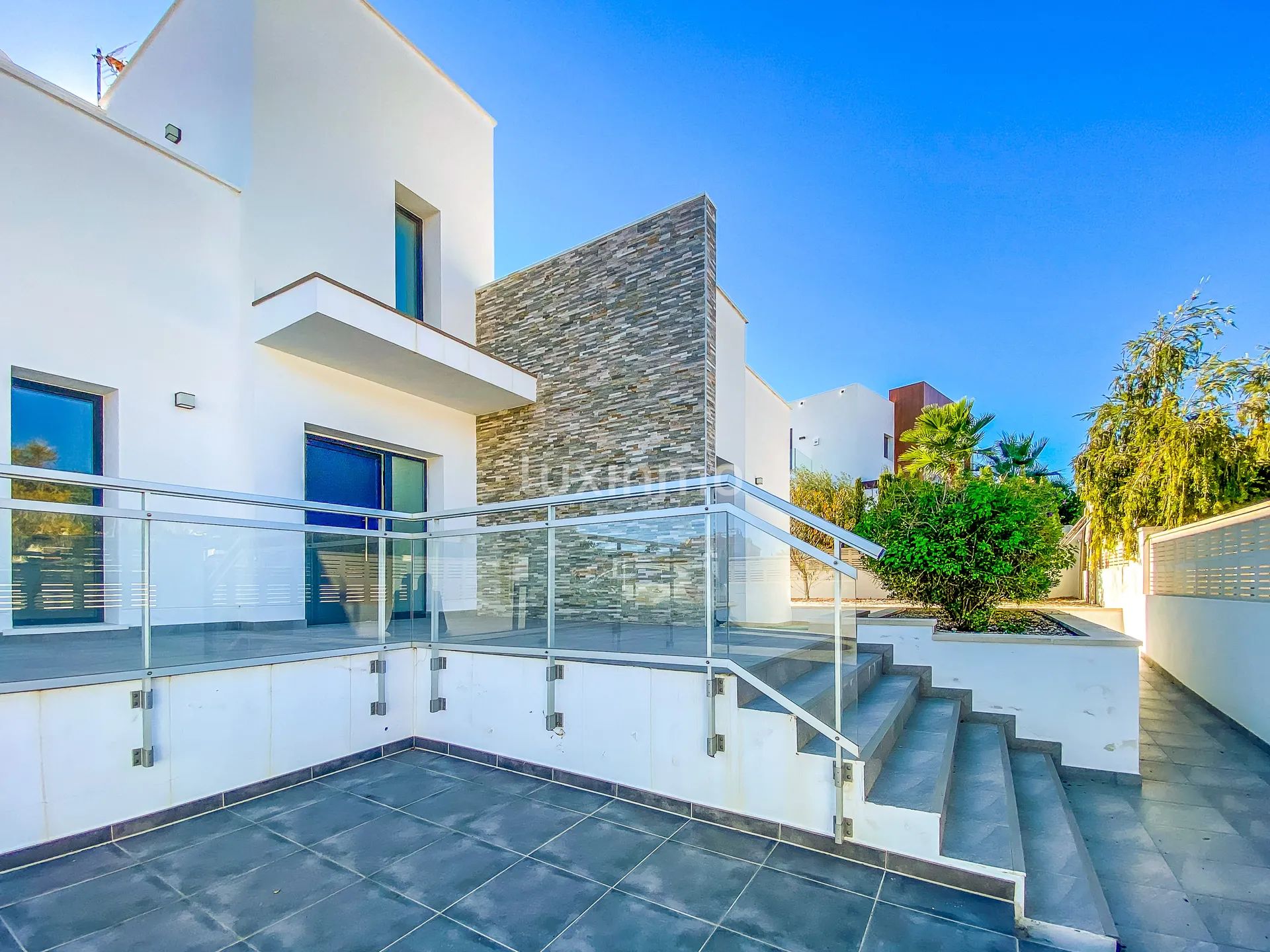 Moderne, splitter ny villa 500 meter fra stranden i Calpe — photo 5