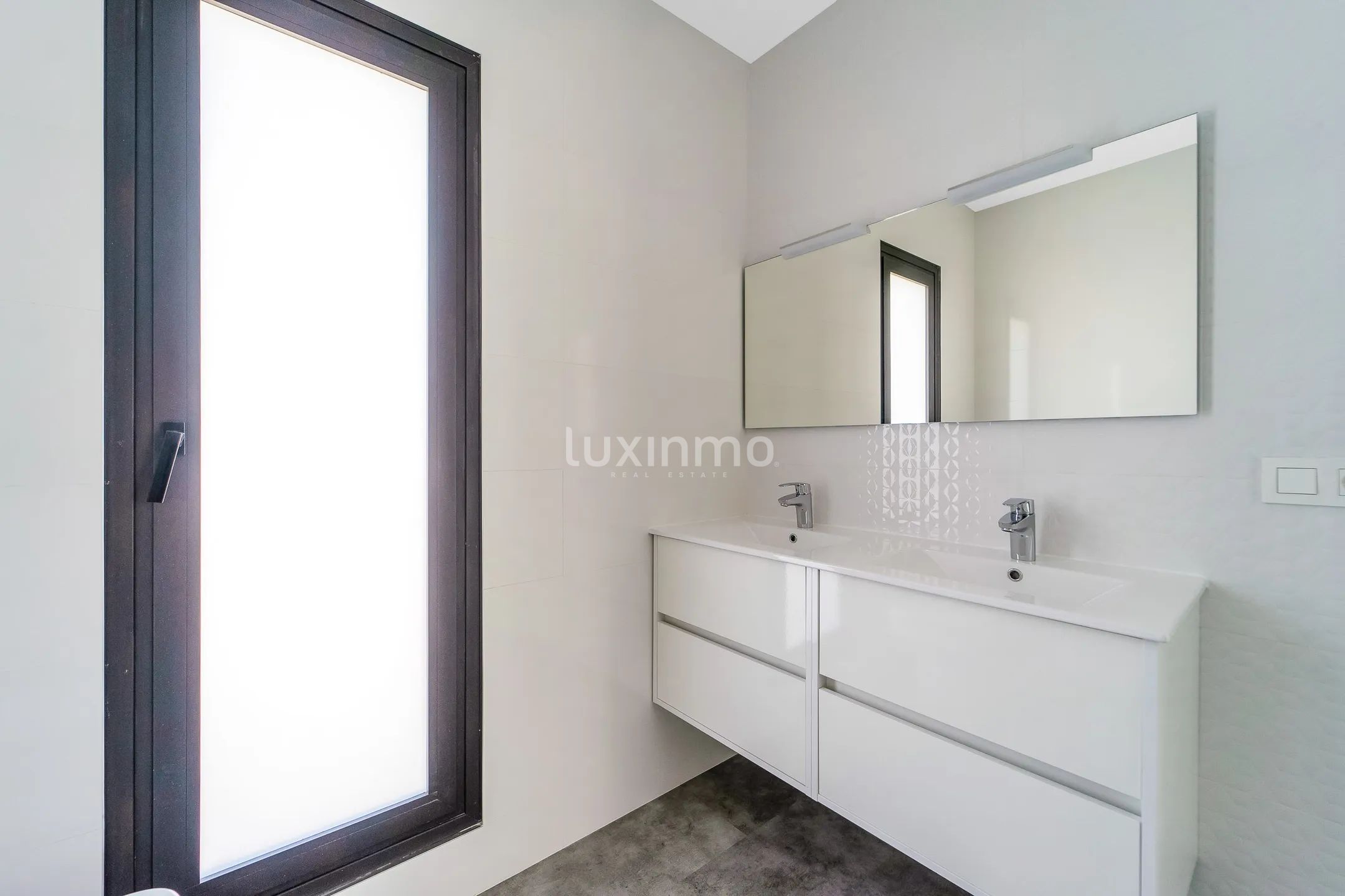 Moderne, splitter ny villa 500 meter fra stranden i Calpe — photo 26