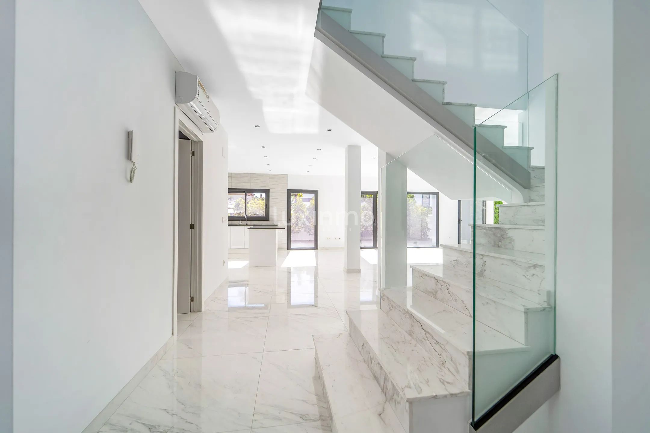 Moderne, splitter ny villa 500 meter fra stranden i Calpe — photo 8