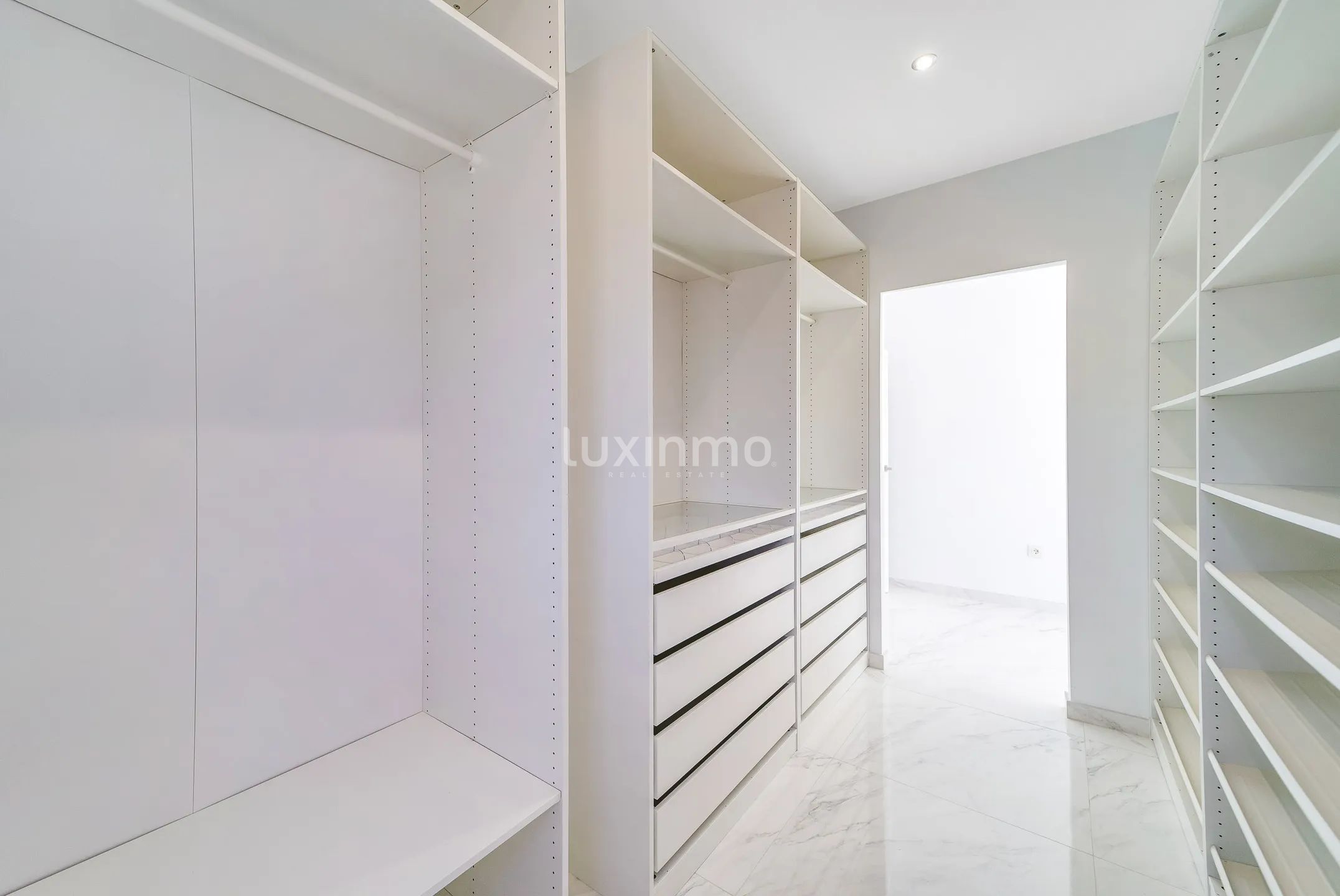 Moderne, splitter ny villa 500 meter fra stranden i Calpe — photo 30