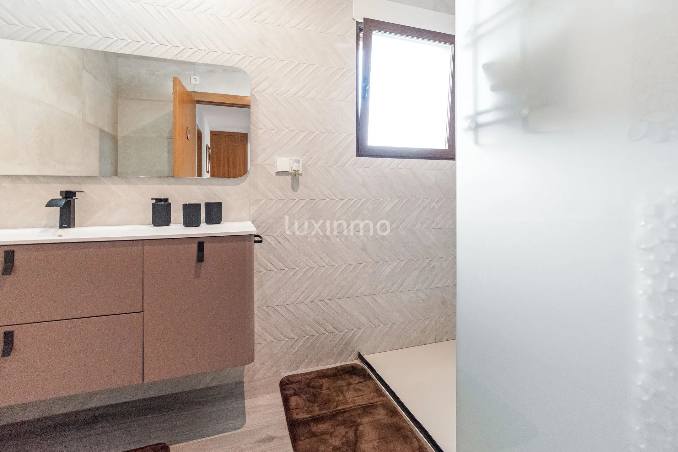 Stunning detached villa with pool only a walk to Ondara — photo 9