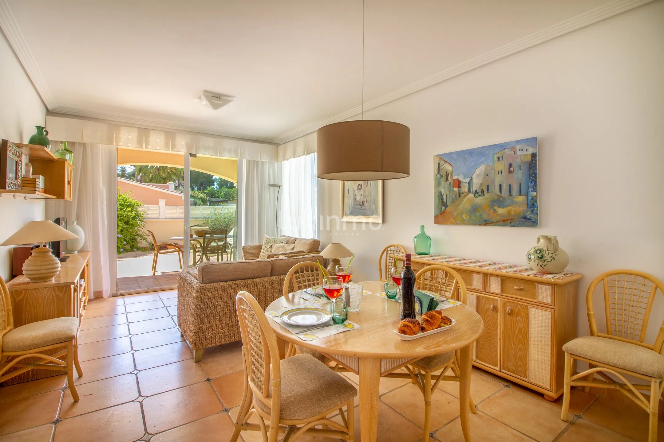 Urocza willa w zabudowie bliźniaczej do wynajęcia w Calpe — photo 10