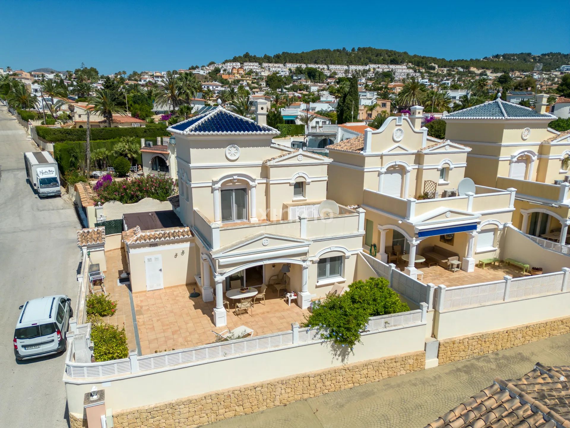 Urocza willa w zabudowie bliźniaczej do wynajęcia w Calpe — photo 26
