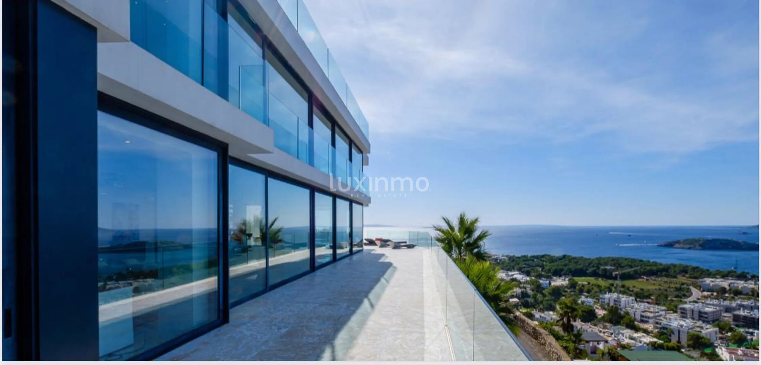 Villa moderne contemporaine avec vue panoramique sur la mer à Can Pep Simo - Ibiza — photo 46