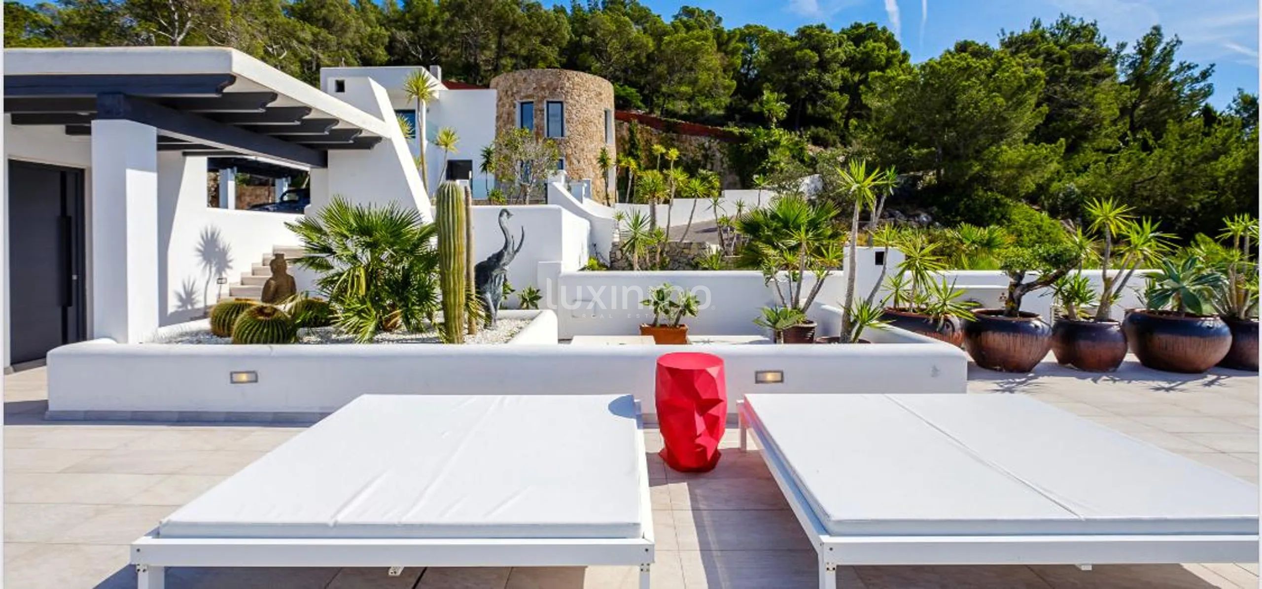 Villa moderne contemporaine avec vue panoramique sur la mer à Can Pep Simo - Ibiza — photo 8