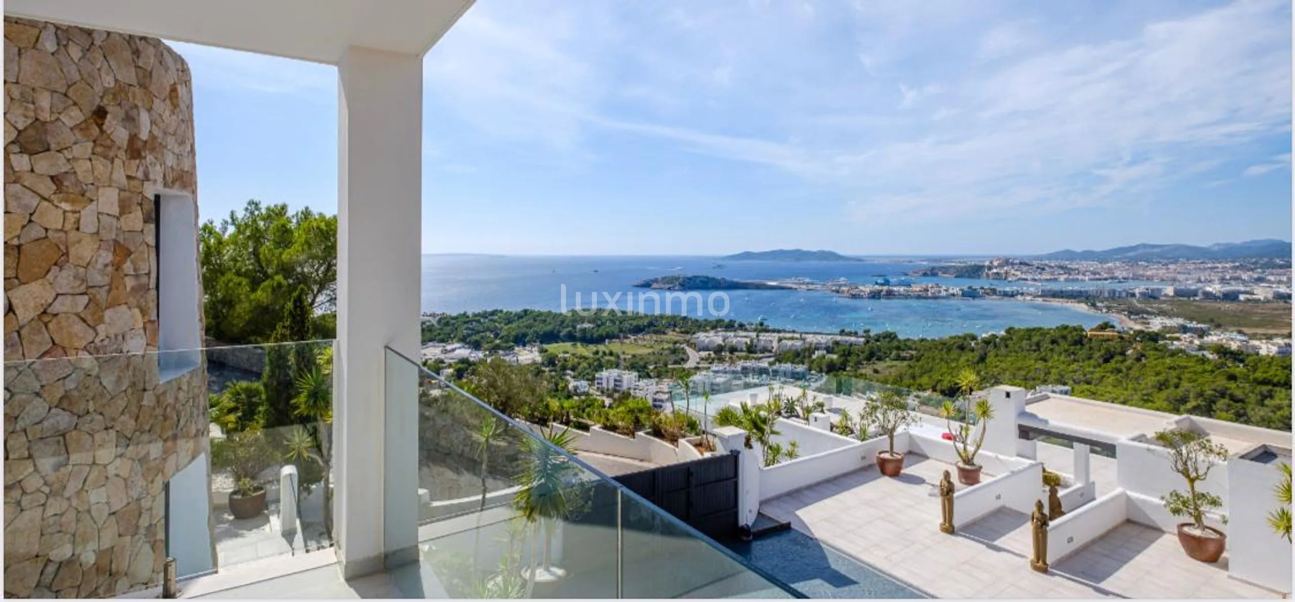 Villa moderne contemporaine avec vue panoramique sur la mer à Can Pep Simo - Ibiza — photo 5