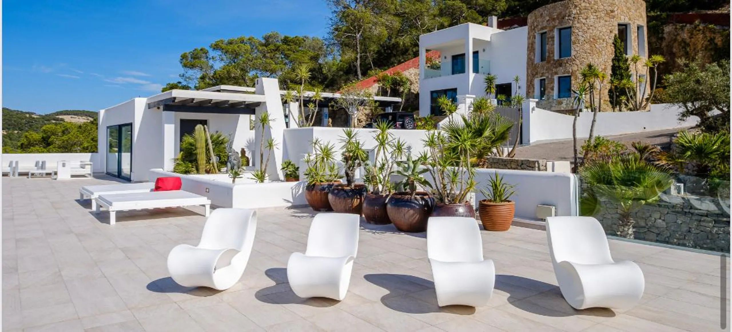 Villa moderne contemporaine avec vue panoramique sur la mer à Can Pep Simo - Ibiza — photo 9