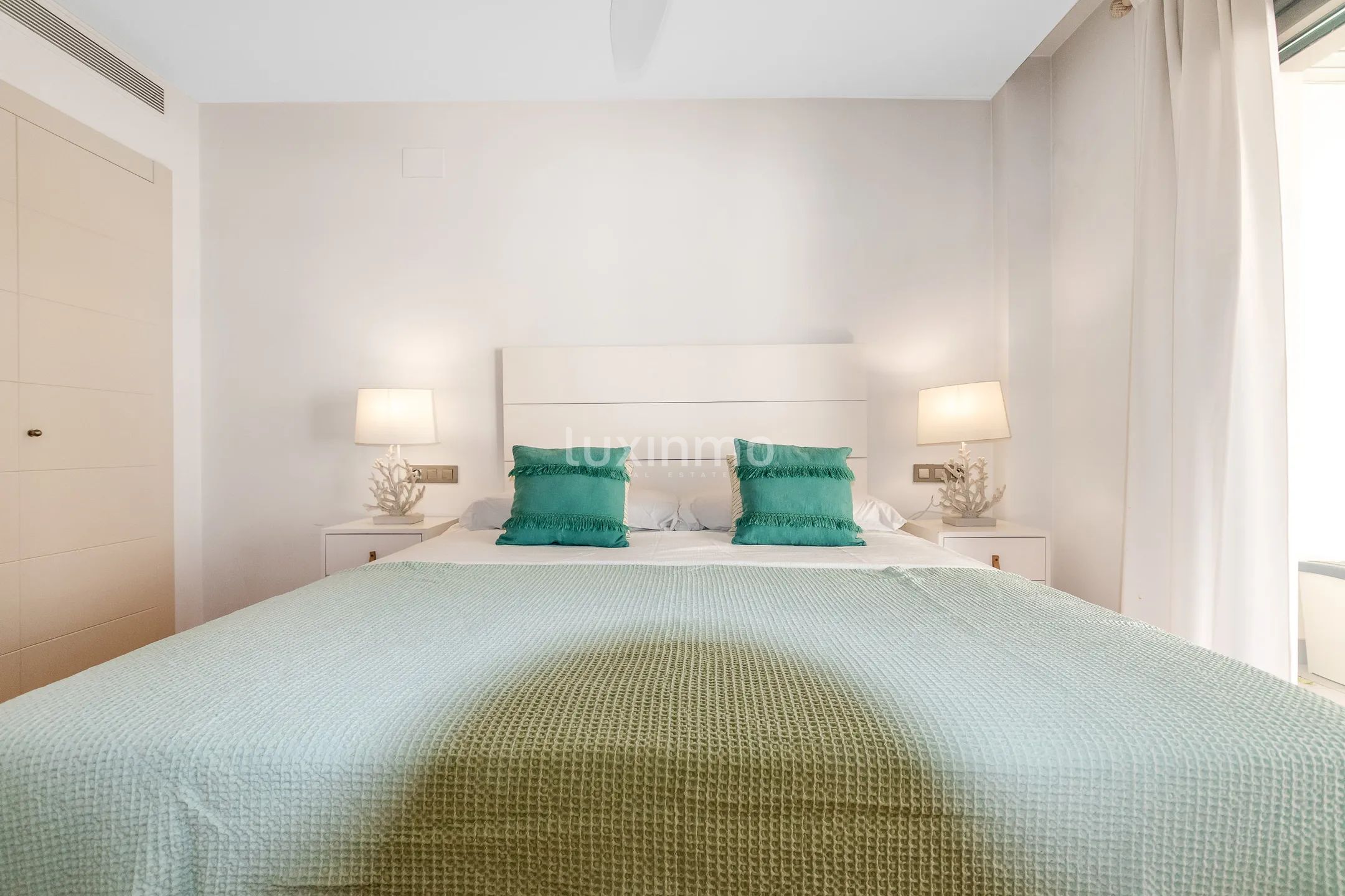 Precioso apartamento con terraza en Mascarat Beach, Altea — photo 12