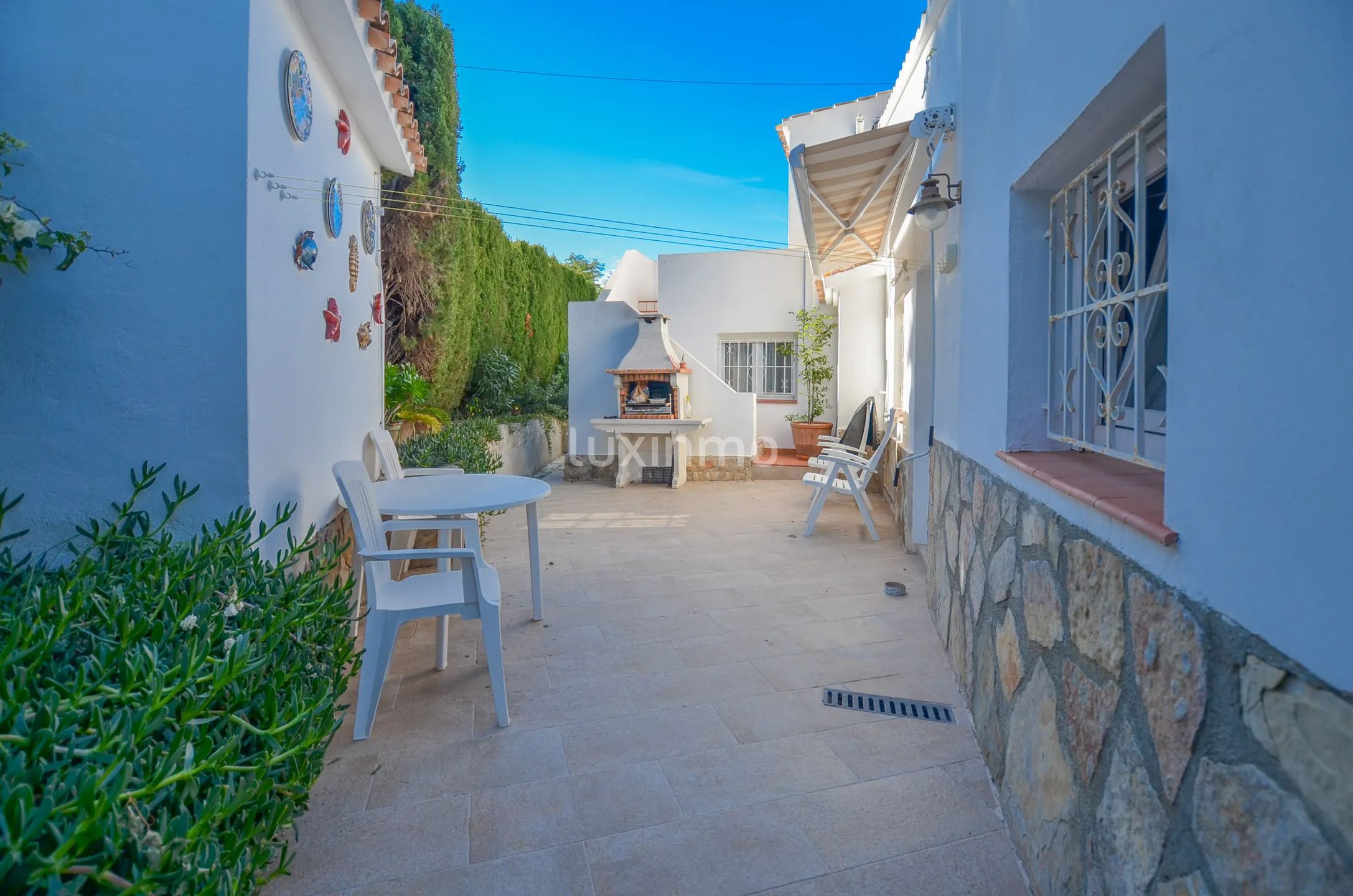 Villa mit Meerblick und Touristenlizenz zu verkaufen in Javea — photo 19