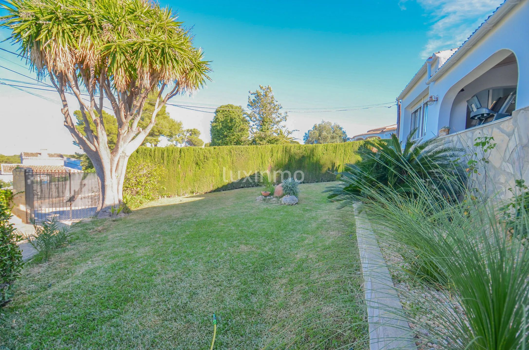 Villa mit Meerblick und Touristenlizenz zu verkaufen in Javea — photo 27