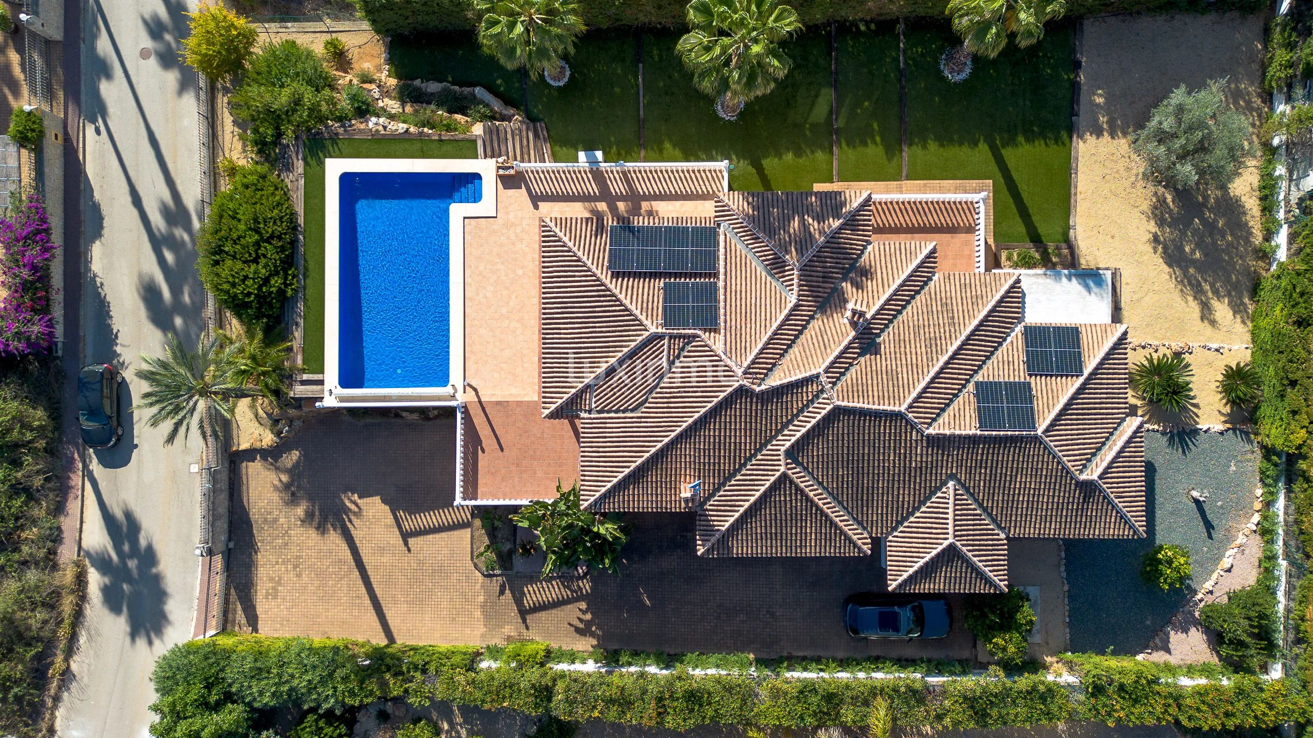 Impresionante villa con piscina privada en Montgó, Jávea — photo 9