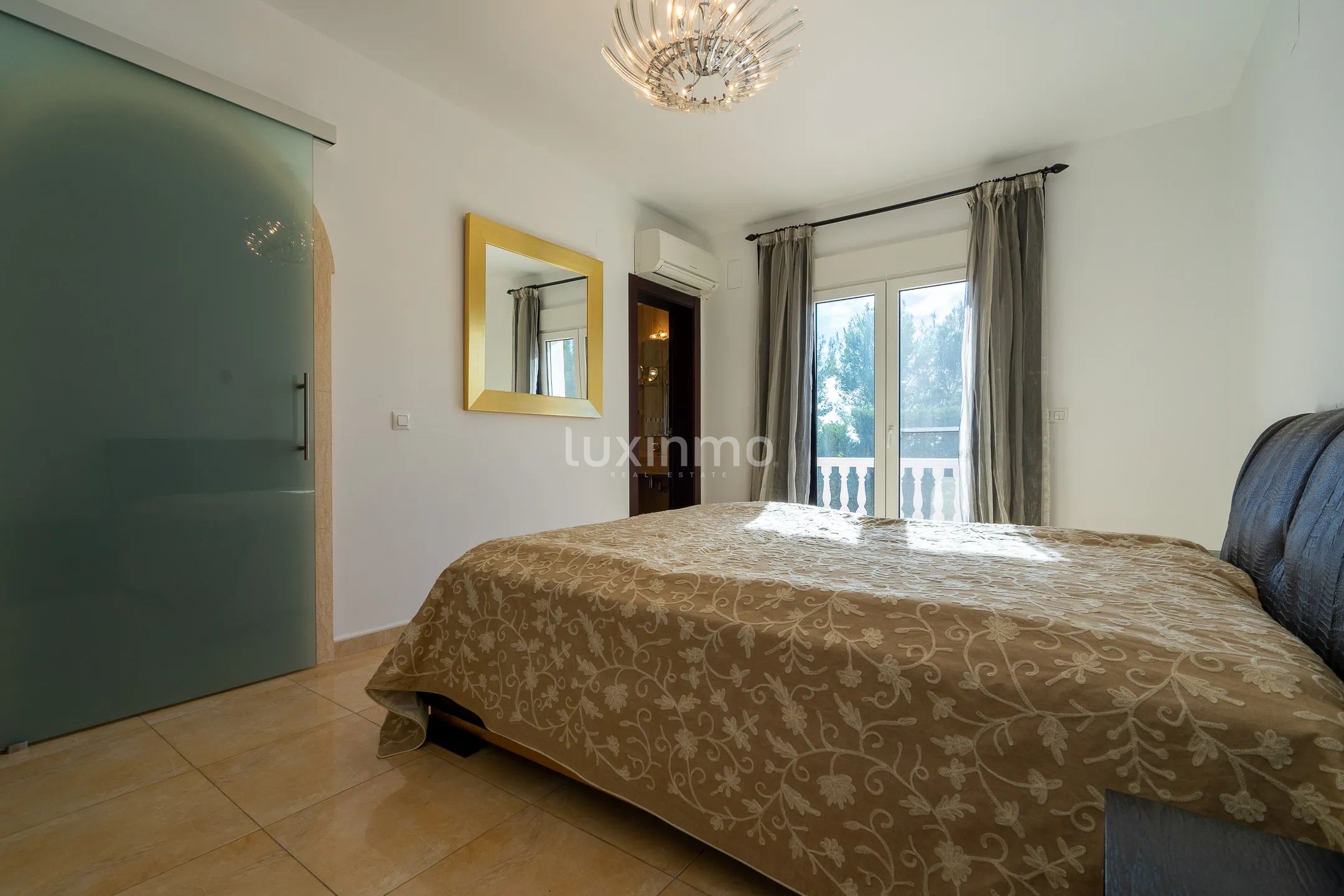 Impresionante villa con piscina privada en Montgó, Jávea — photo 21
