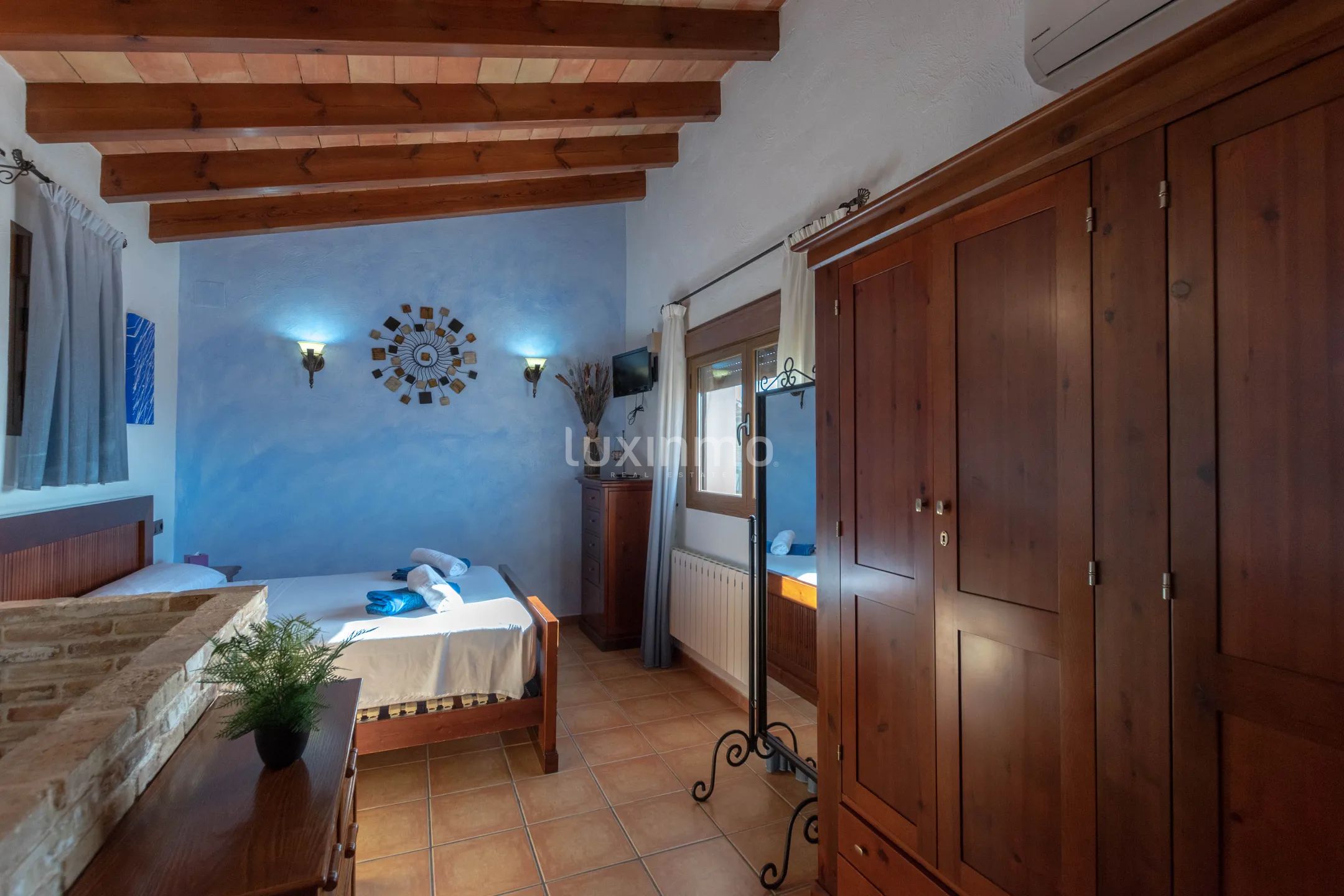 Rustic house with mountain views for rent in Pedramala Benissa — photo 13