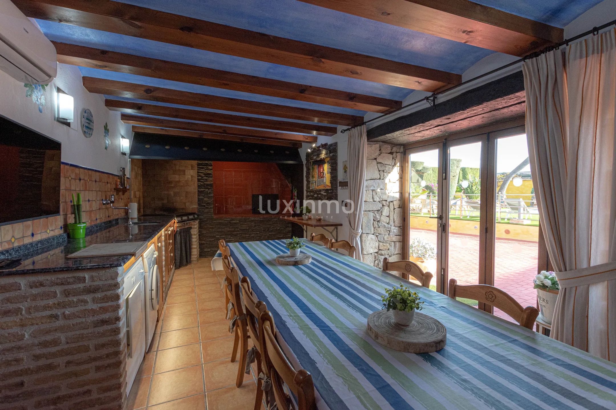 Rustic house with mountain views for rent in Pedramala Benissa — photo 7