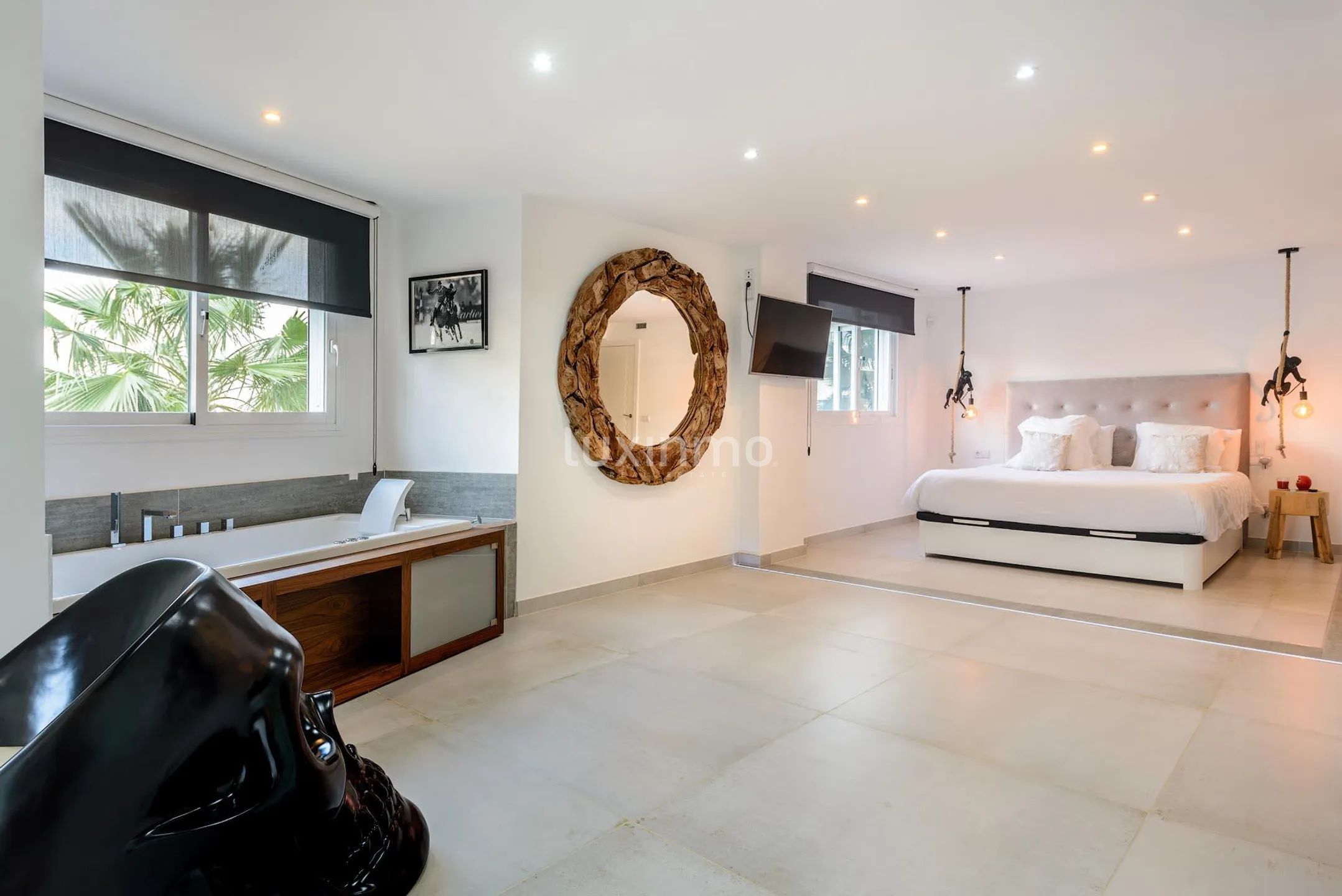 Licht appartement op de begane grond in Marina Botafoch, Ibiza — photo 16
