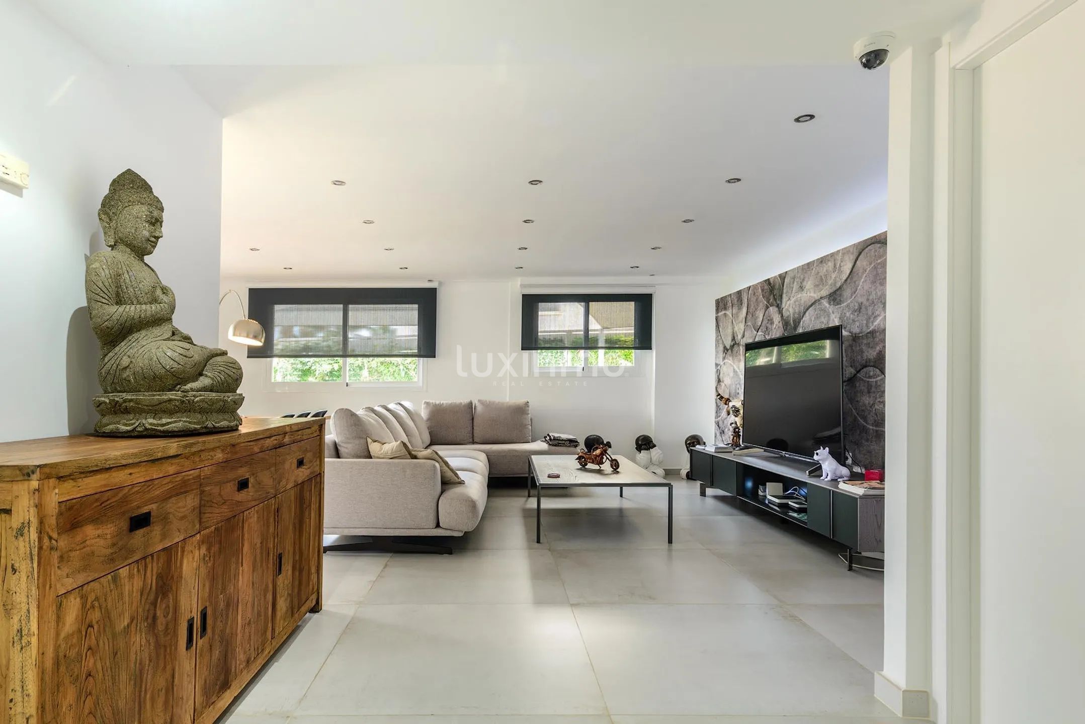 Licht appartement op de begane grond in Marina Botafoch, Ibiza — photo 11