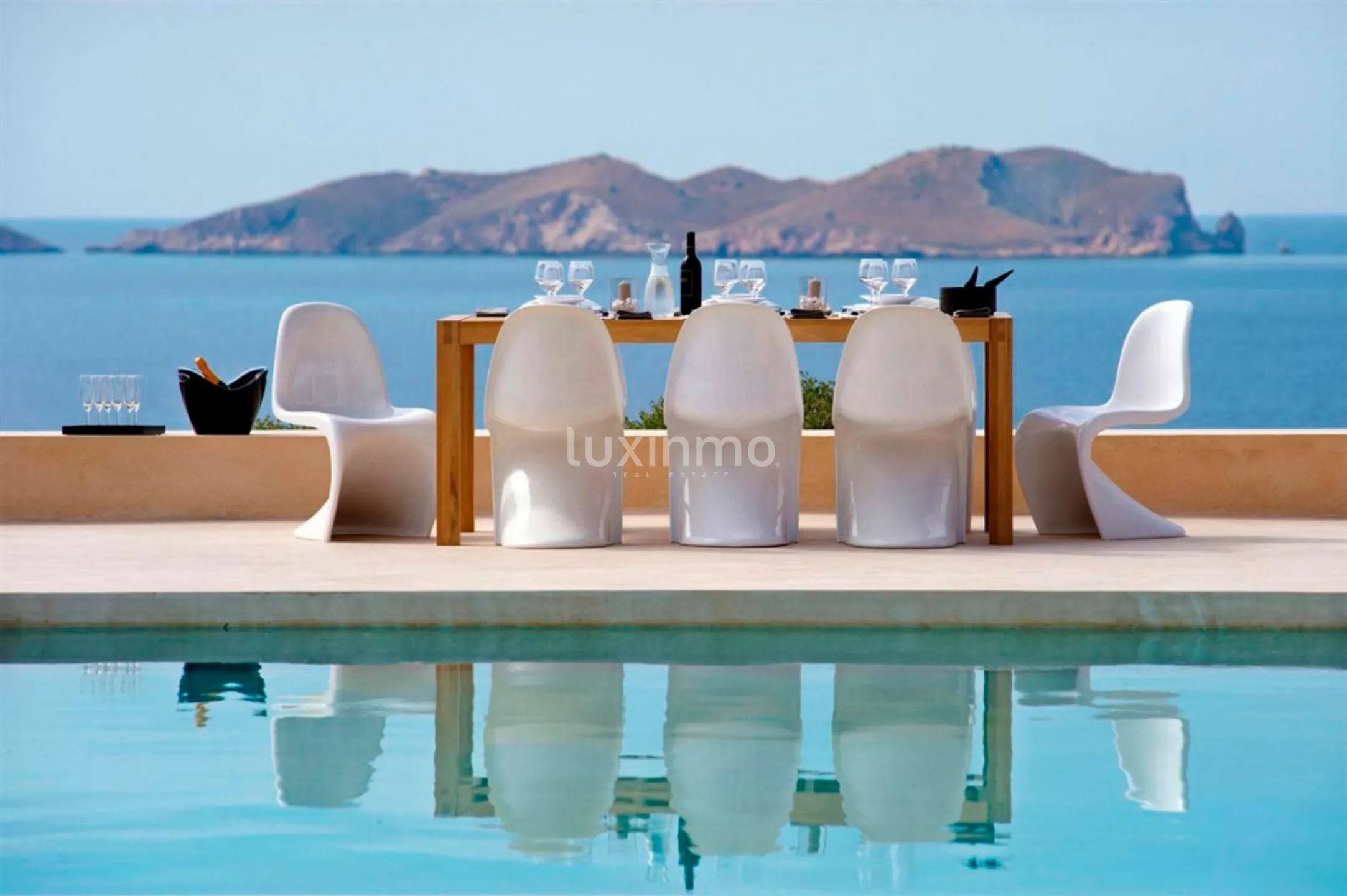 Licht appartement op de begane grond in Marina Botafoch, Ibiza — photo 34