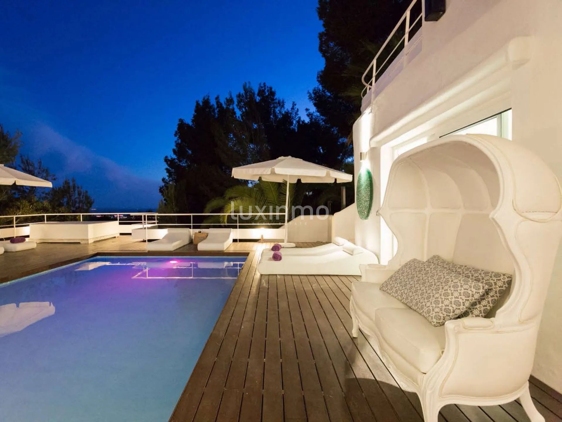 Просторная вилла на вершине урбанизации Кан Фурнет, Ибица — photo 56