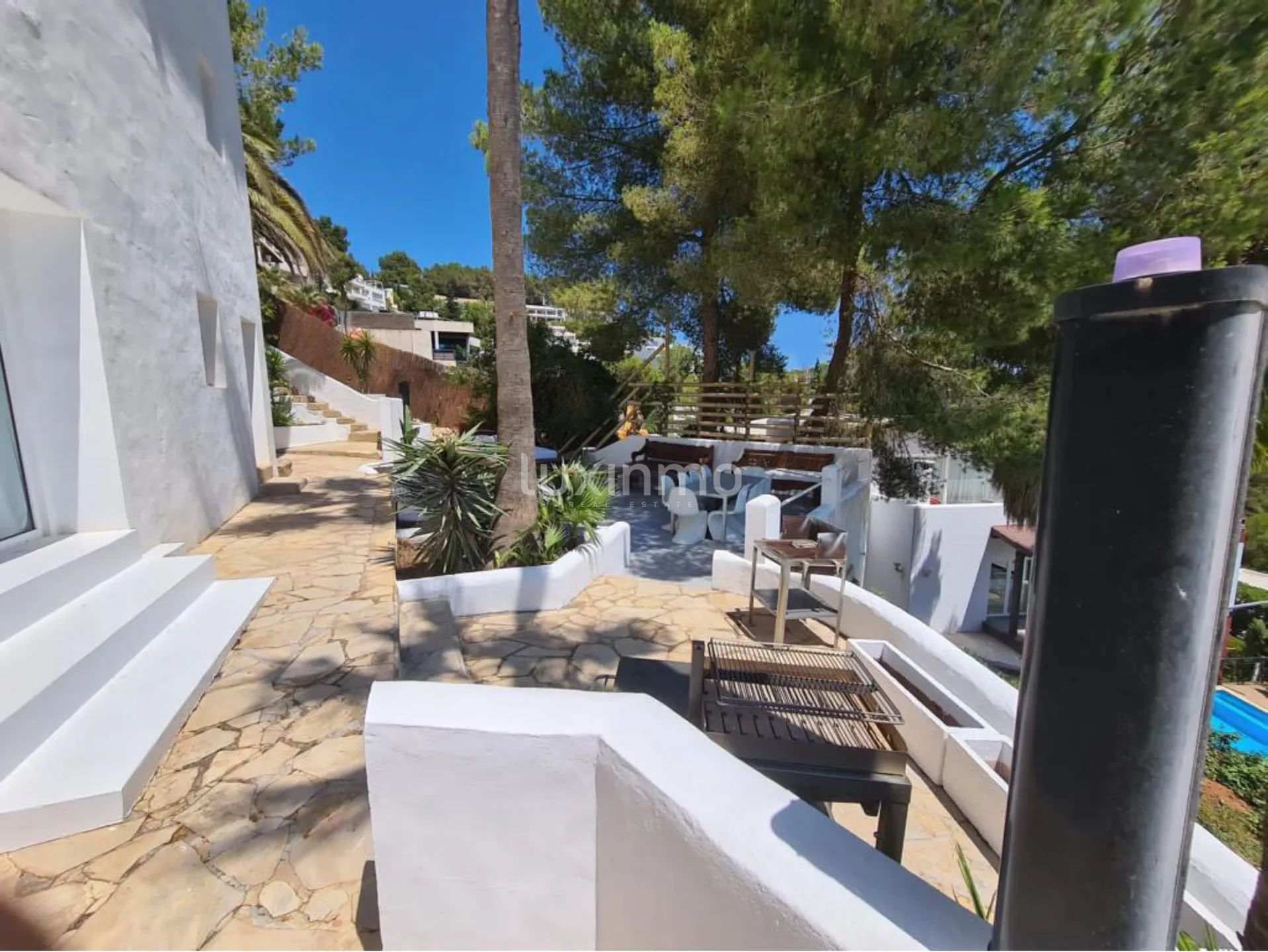 Просторная вилла на вершине урбанизации Кан Фурнет, Ибица — photo 50