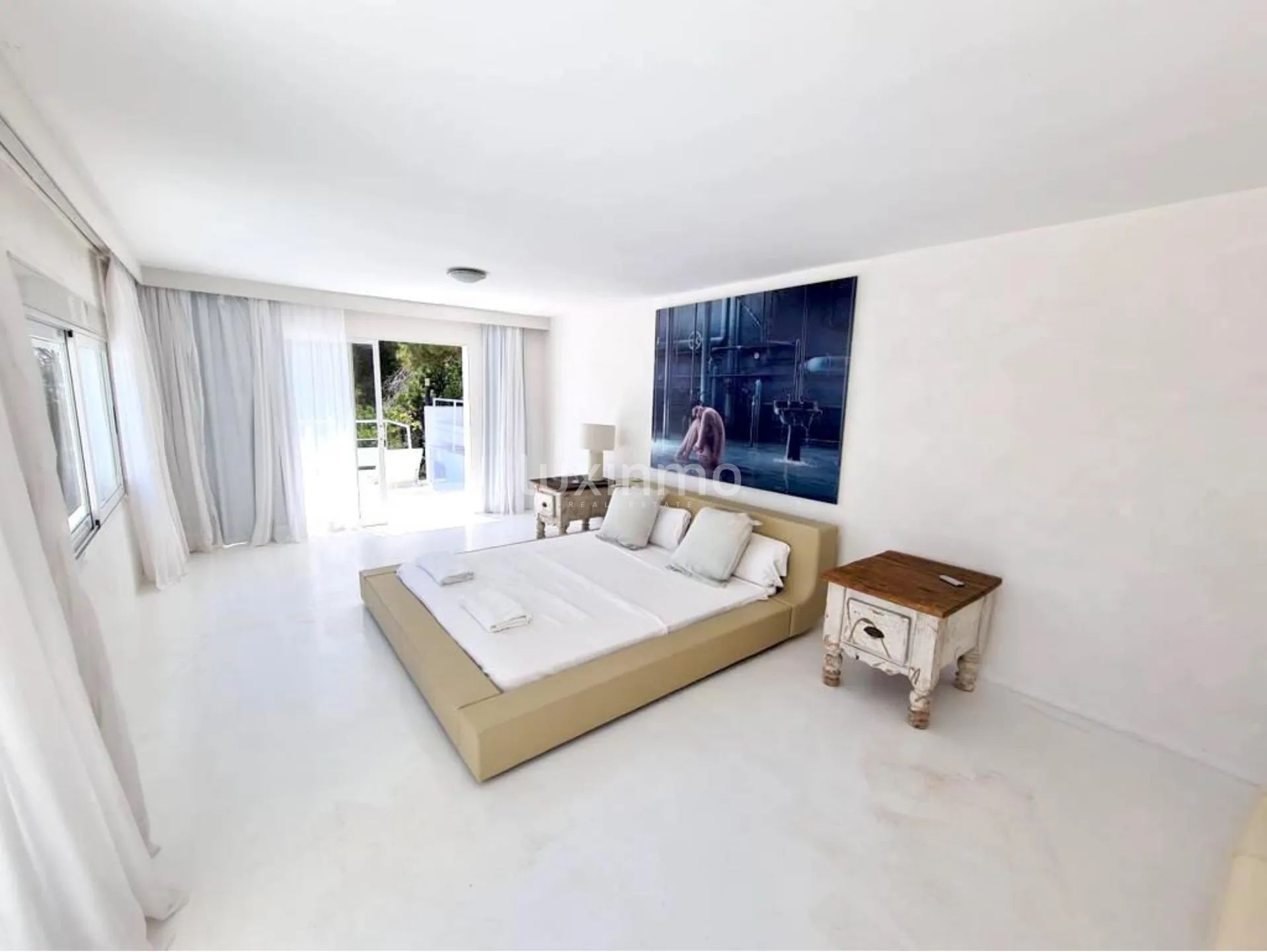 Просторная вилла на вершине урбанизации Кан Фурнет, Ибица — photo 27