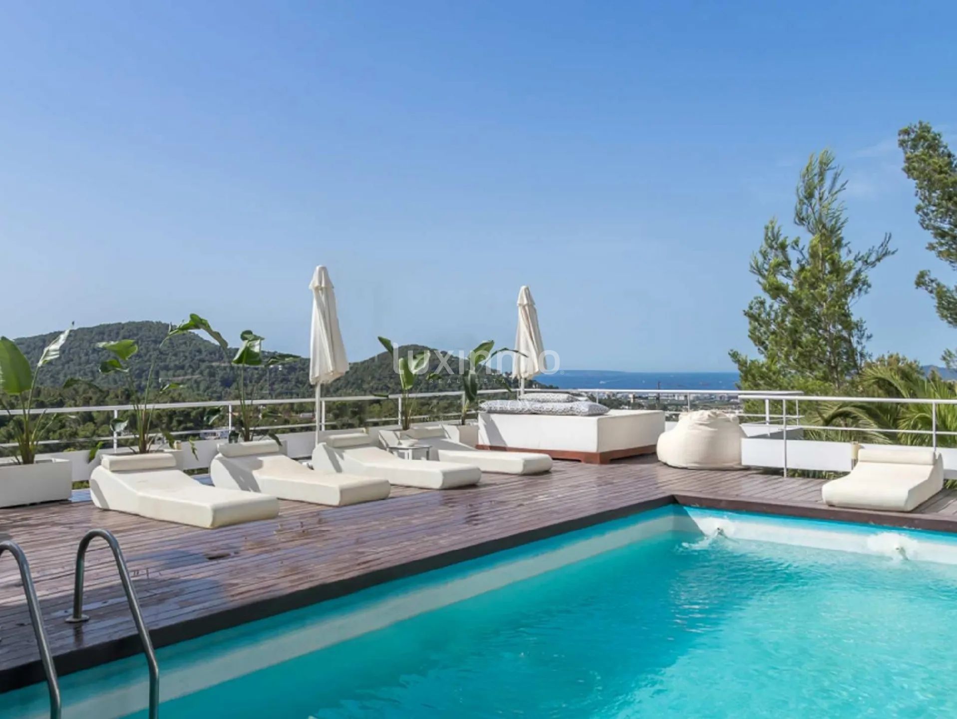 Spacious Villa on the top of Can Furnet Urbanisation, Ibiza