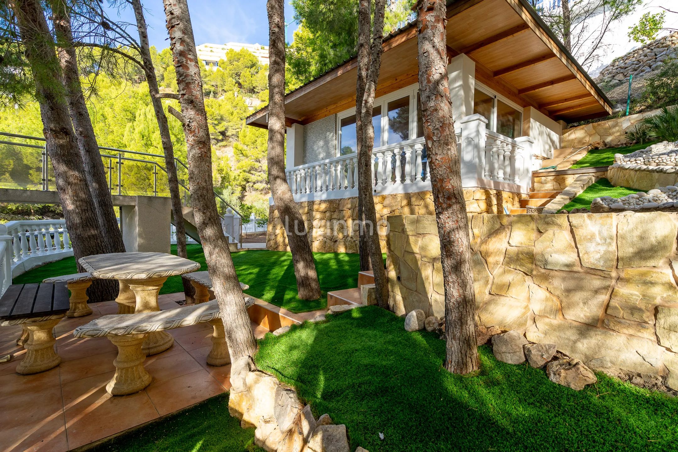 Impresionante villa de 6 dormitorios con vistas al mar en Altea Hills — photo 35