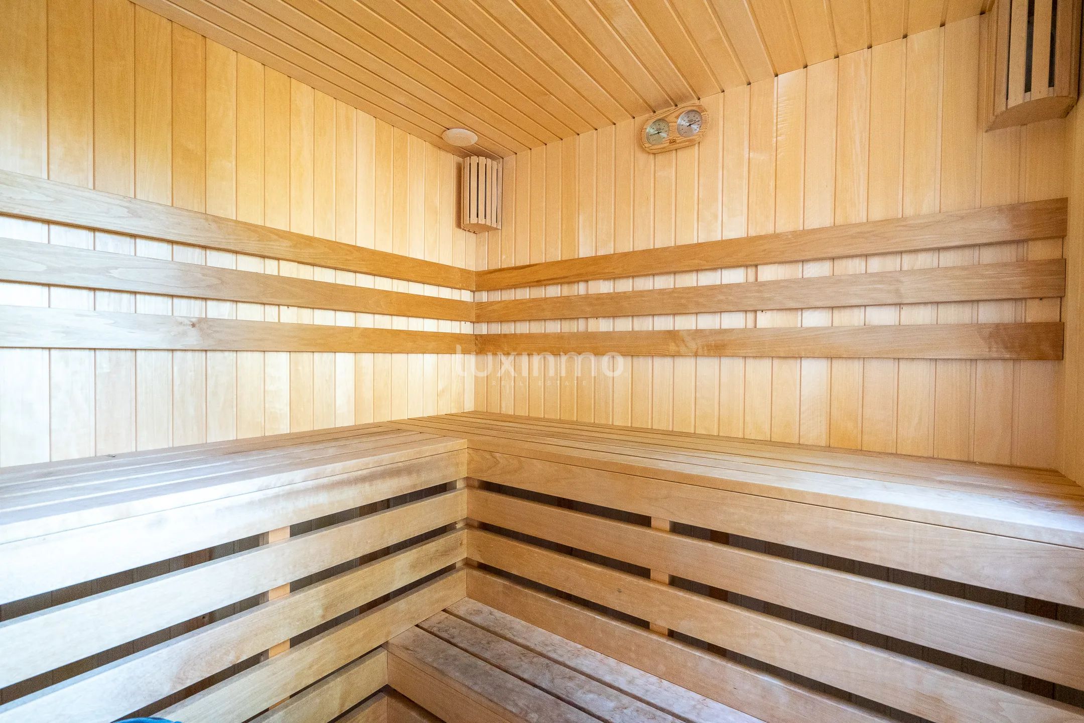 Stunning 6 bedroom detached house with sea views in Altea Hills — photo 38