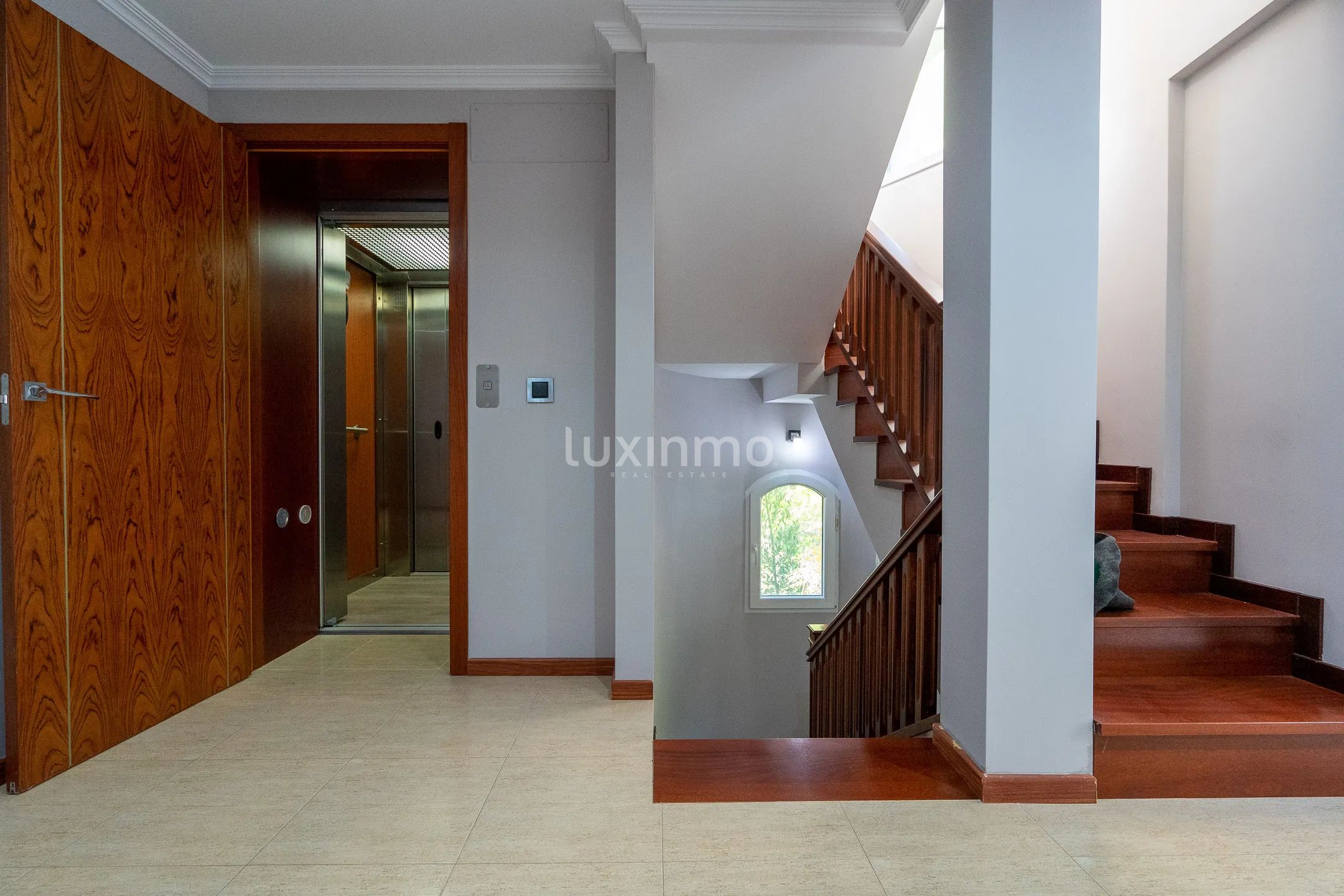 Stunning 6 bedroom detached house with sea views in Altea Hills — photo 15