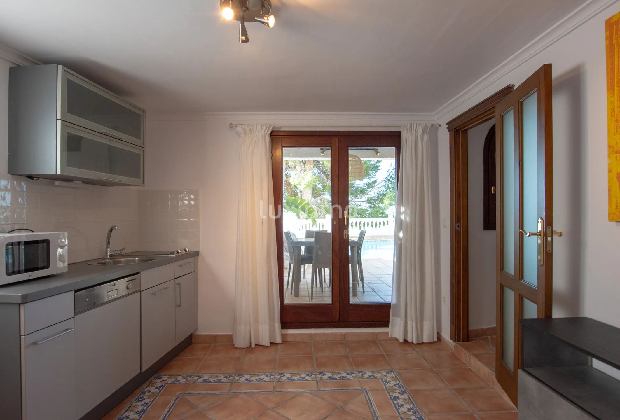 Villa with open sea views for rent in Altea Hills — photo 35