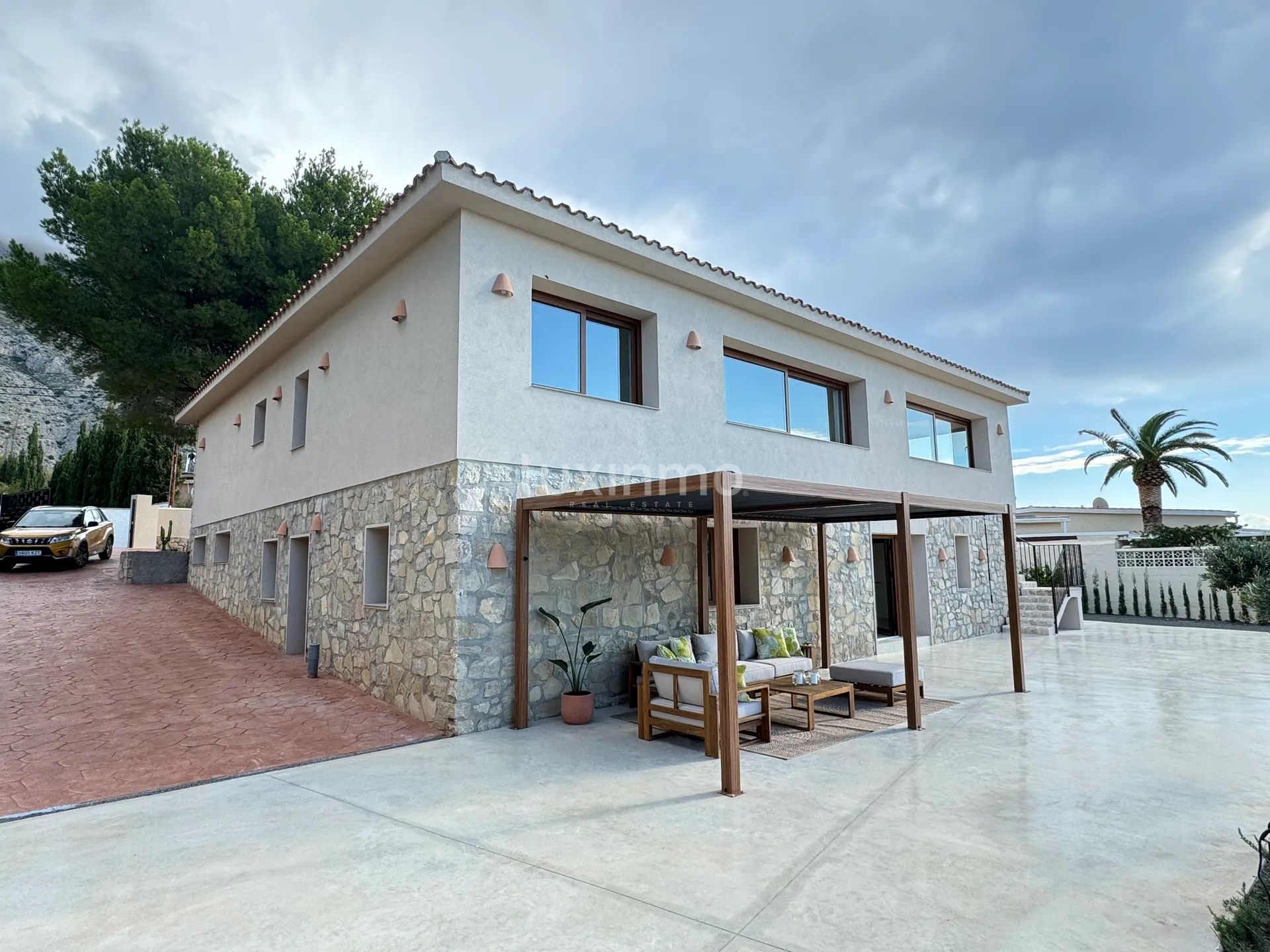 New build villa with sea views in Altea la Vella with private pool and guest house — photo 1