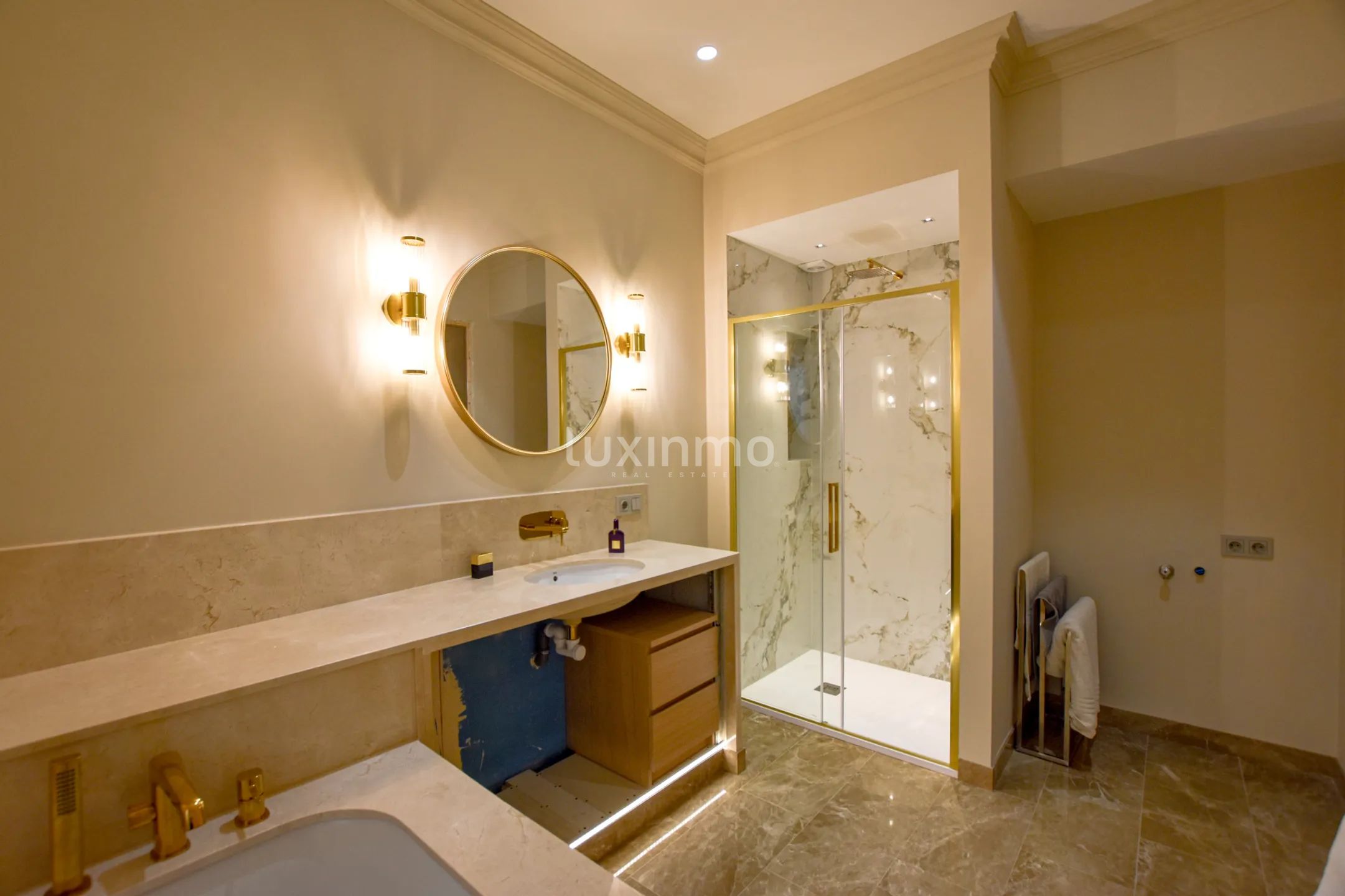Appartement entièrement rénové dans le centre d'Alicante — photo 12