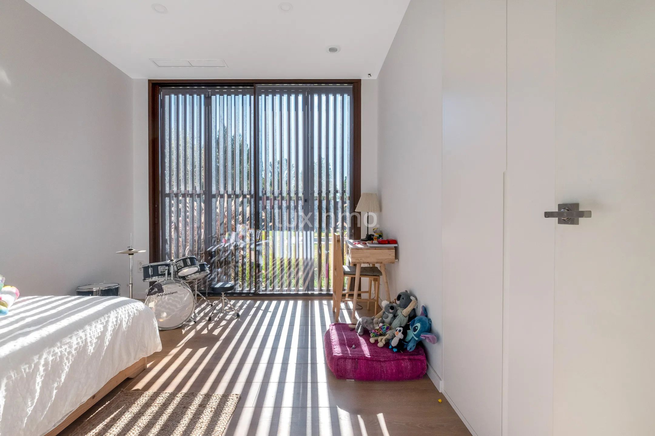 Роскошный и современный дом с 4 спальнями в сельской местности Финестрат — photo 15